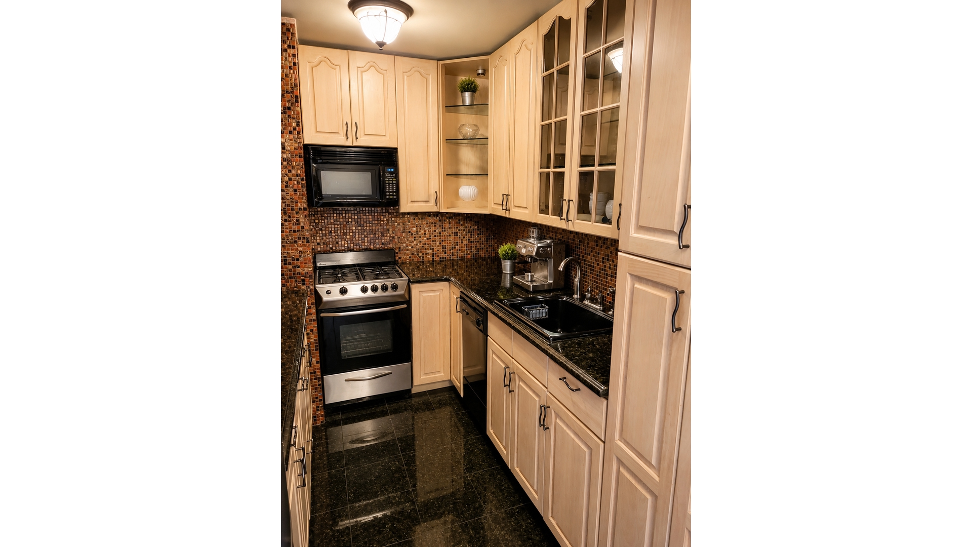301 E 79th Street 32n Property Photo 5