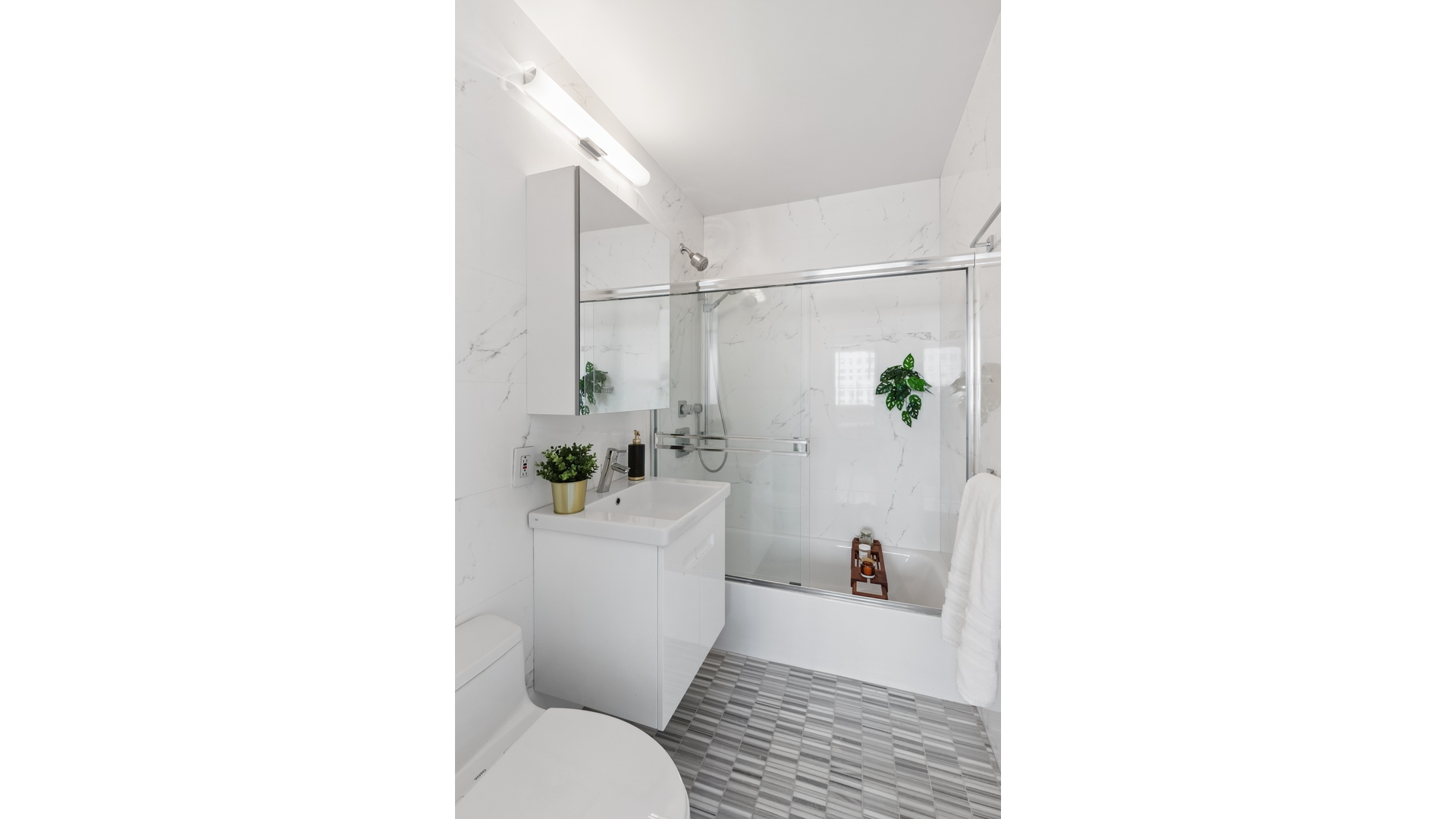45 W 67th Street 22b Property Photo 5