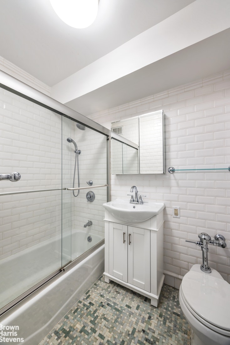 239 E 79th Street 10p Property Photo 10