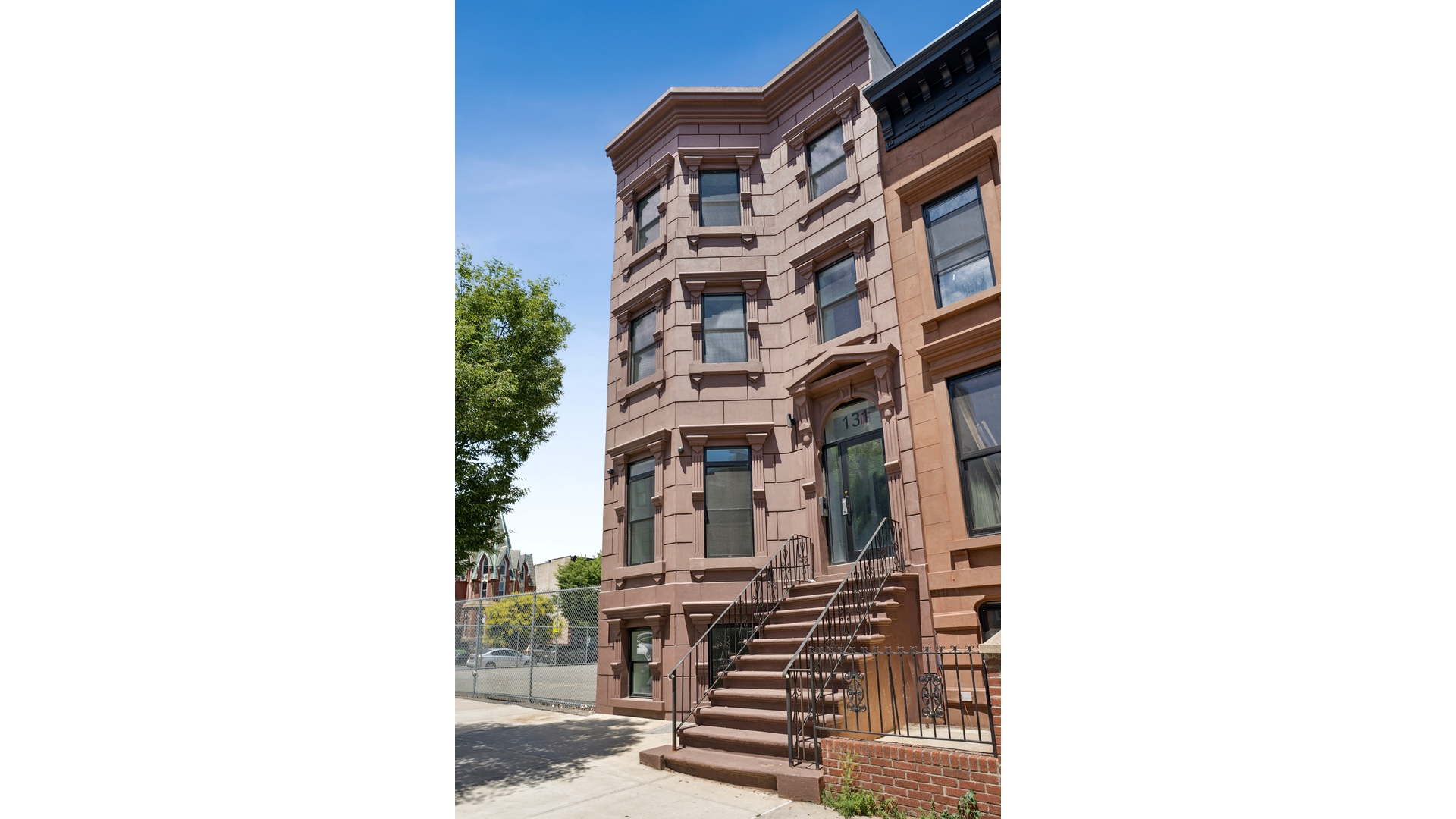 131 Madison Street 2a Property Photo 5