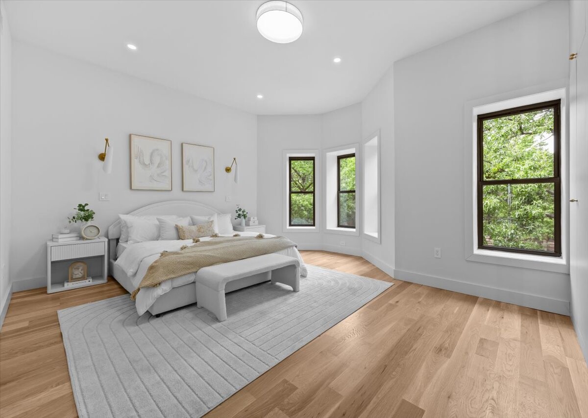 208 Lincoln Road Property Photo 20