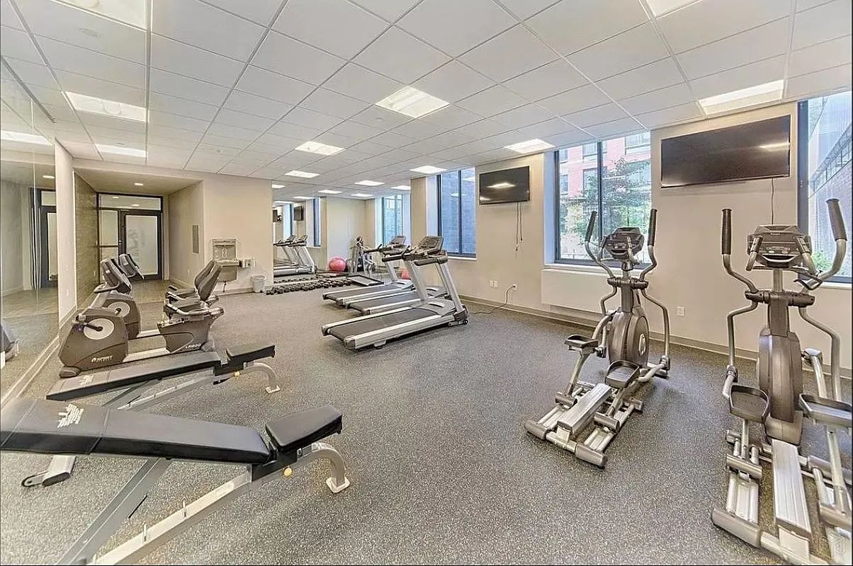 8 Vanderbilt Avenue 3a Property Photo 12