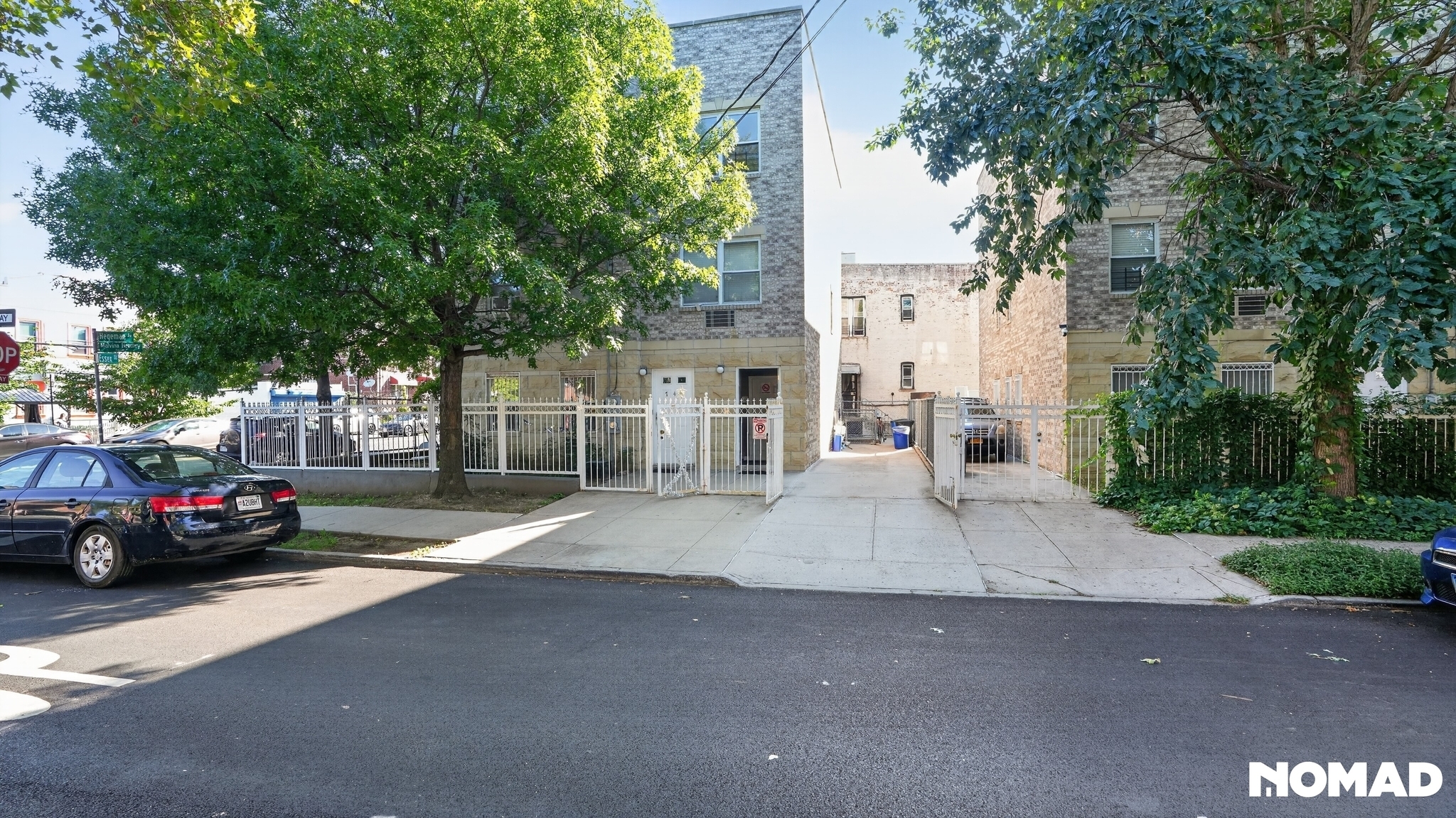 747 Essex Street 3fl Property Photo 4