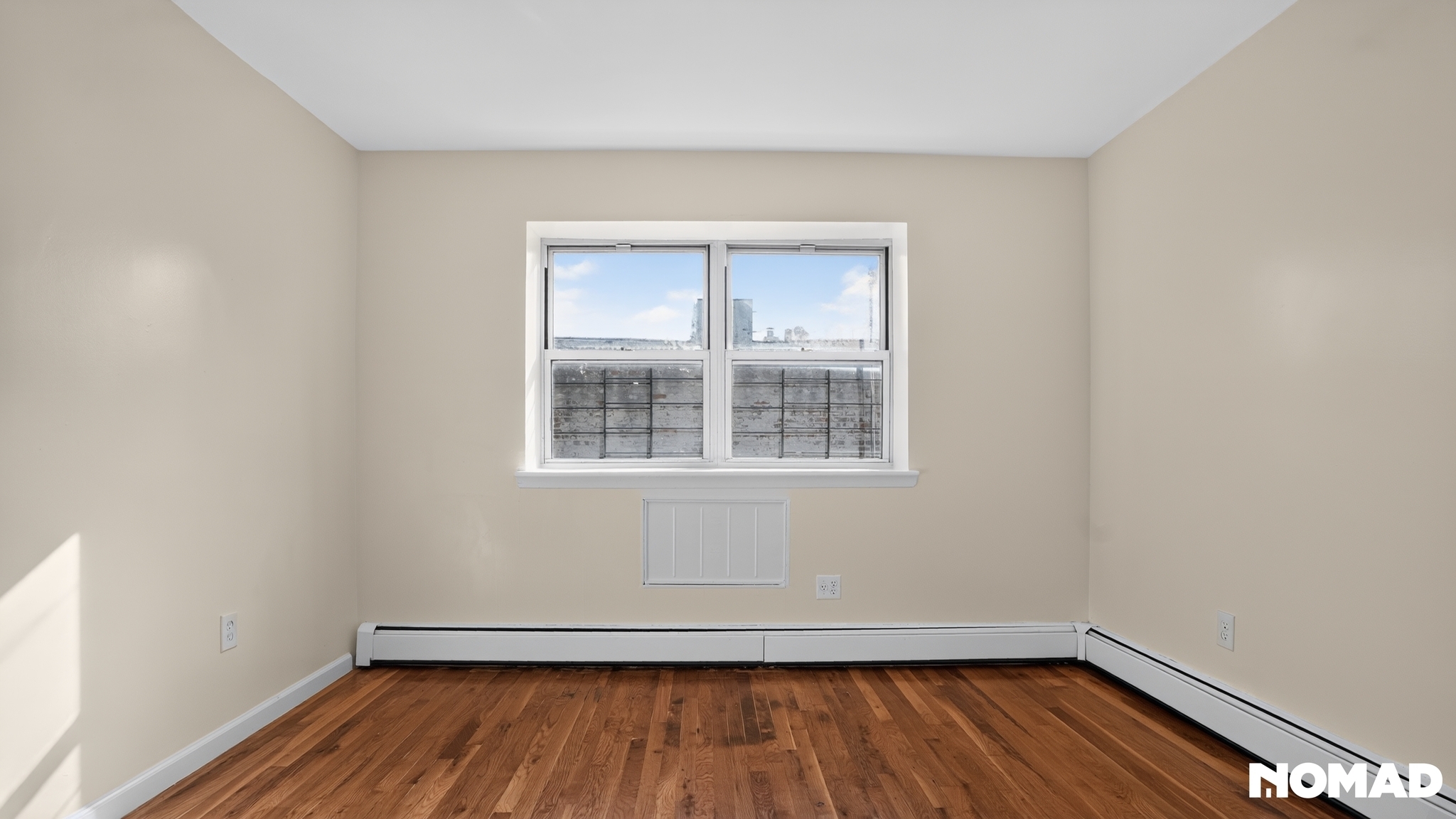 747 Essex Street 3fl Property Photo 20