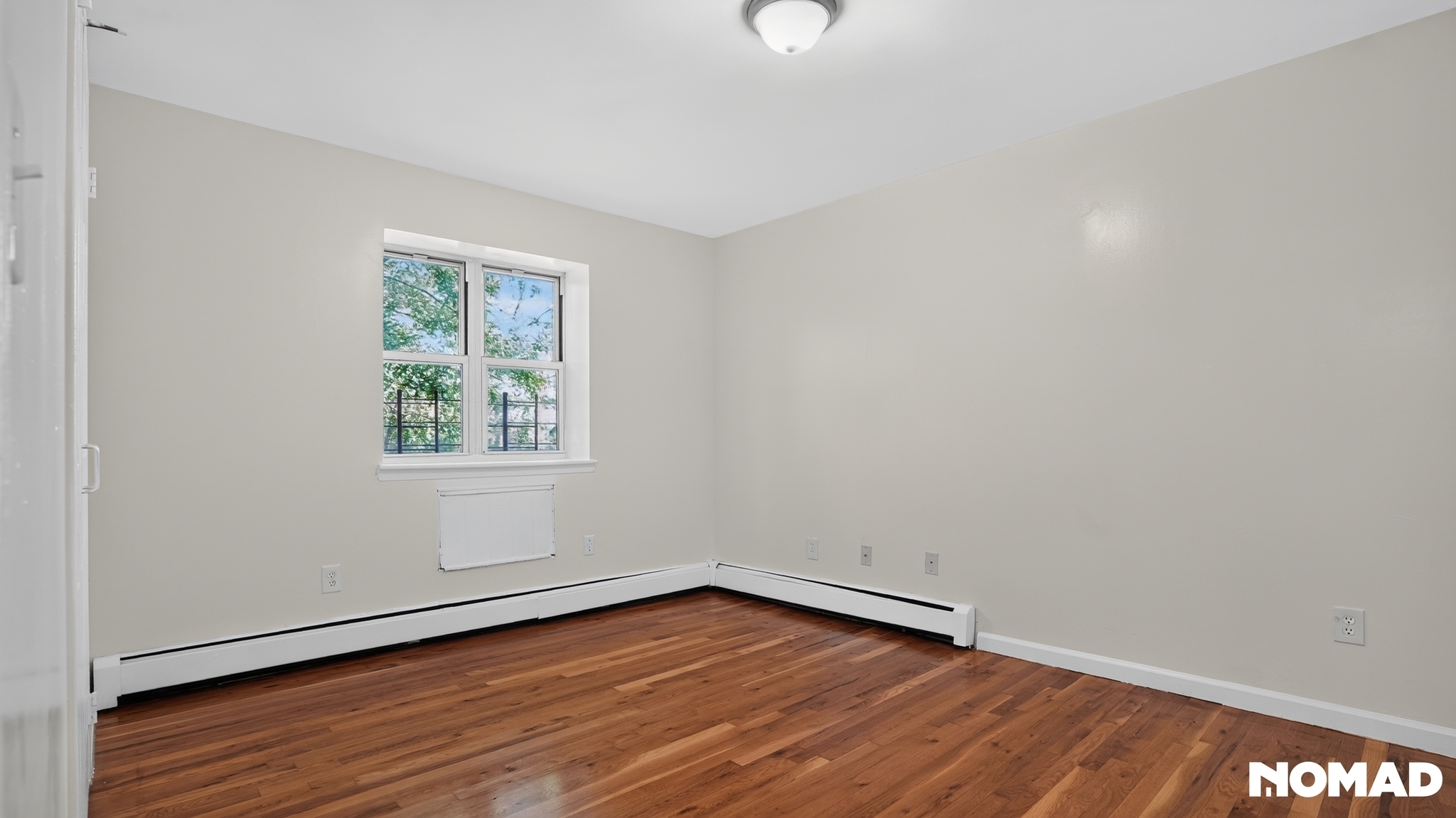 747 Essex Street 3fl Property Photo 22