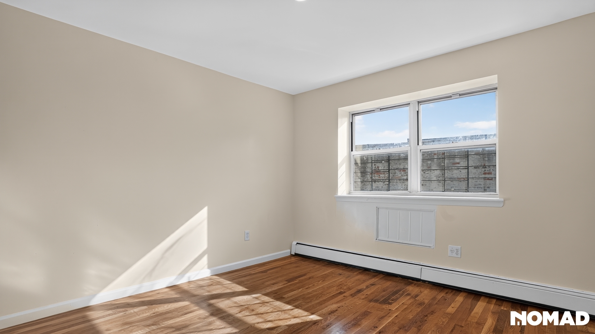 747 Essex Street 3fl Property Photo 27