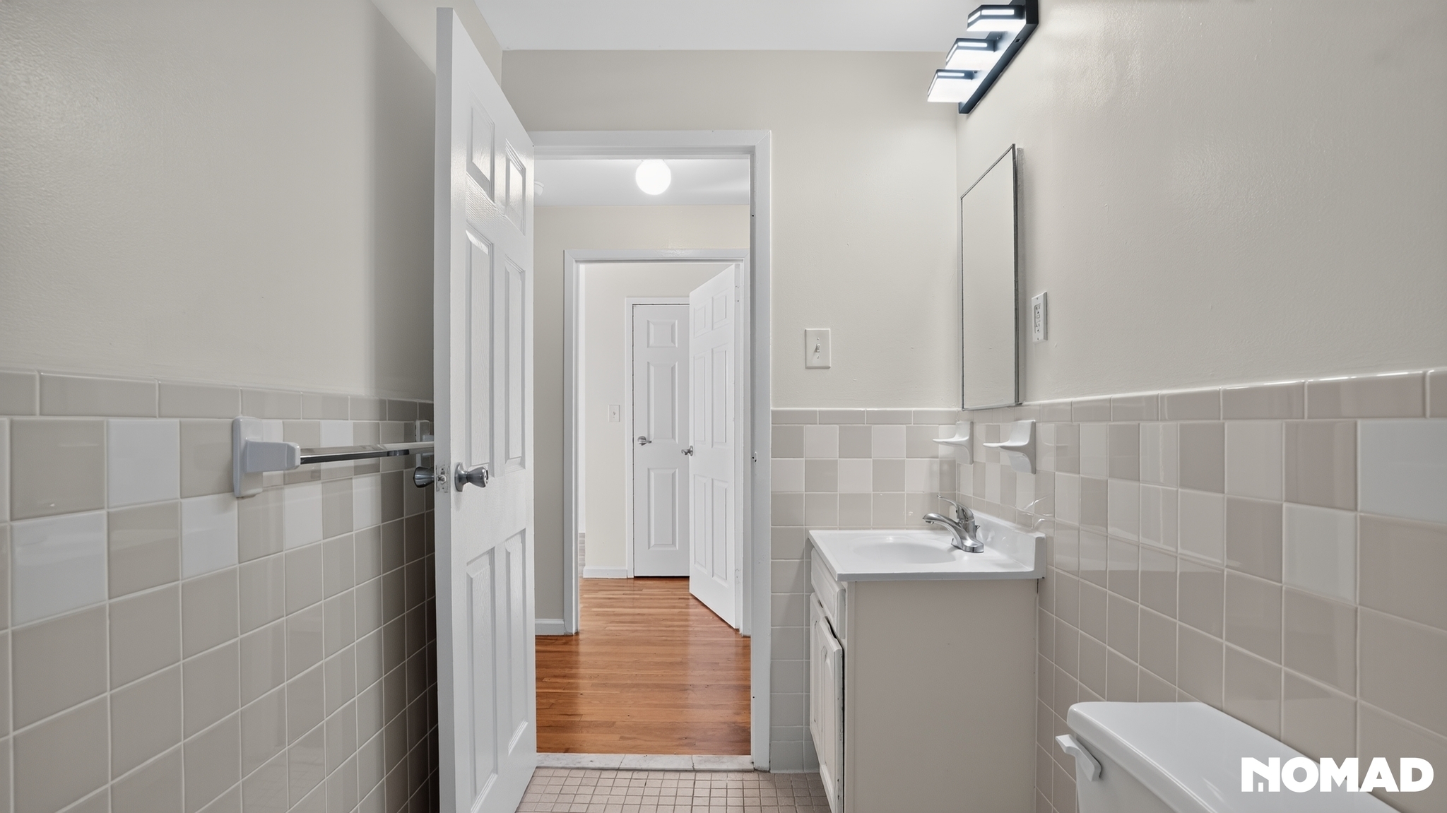 747 Essex Street 3fl Property Photo 28