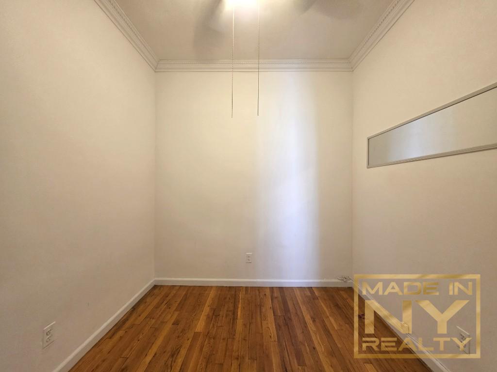 171 E 77th Street D3 Property Photo 6