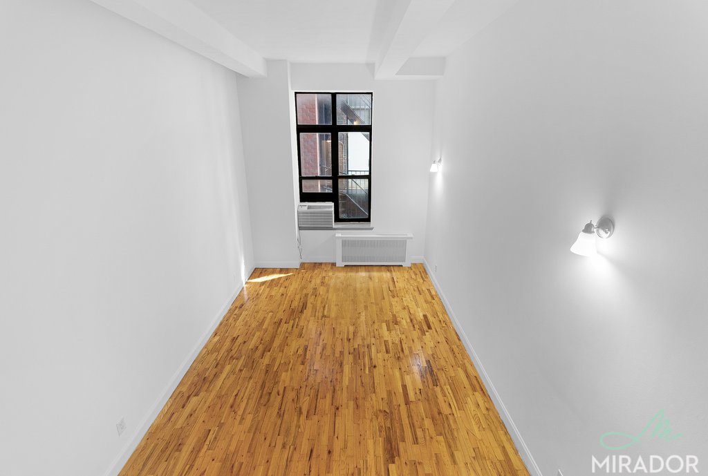 43 W 16th Street 2g Property Photo 3