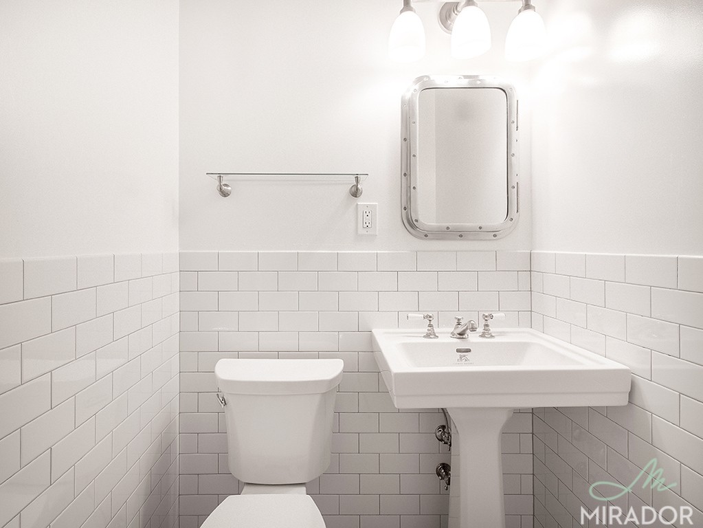 330 E 39th Street 25m Property Photo 12