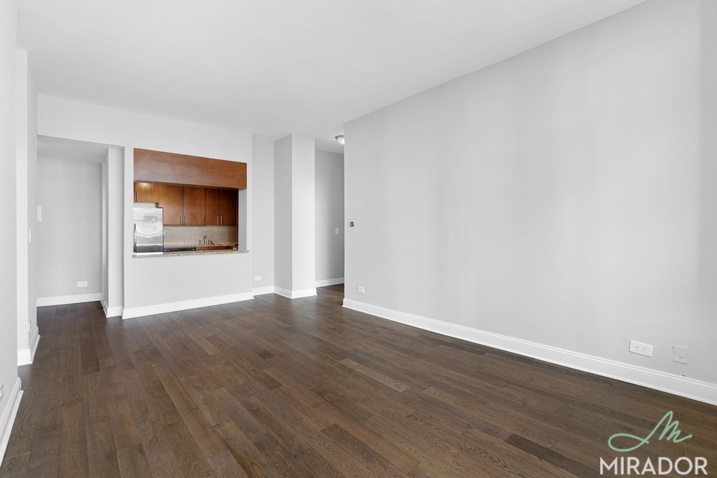 330 E 39th Street 37d Property Photo 3