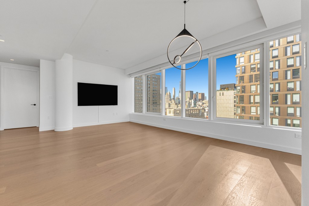202 Broome Street 11a Property Photo 12