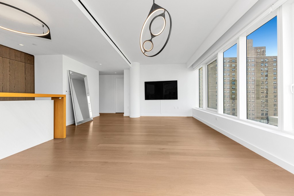 202 Broome Street 11a Property Photo 14