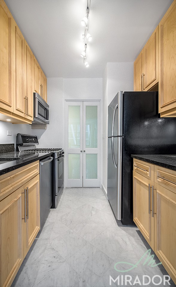 145 W 67th Street 12k Property Photo 2