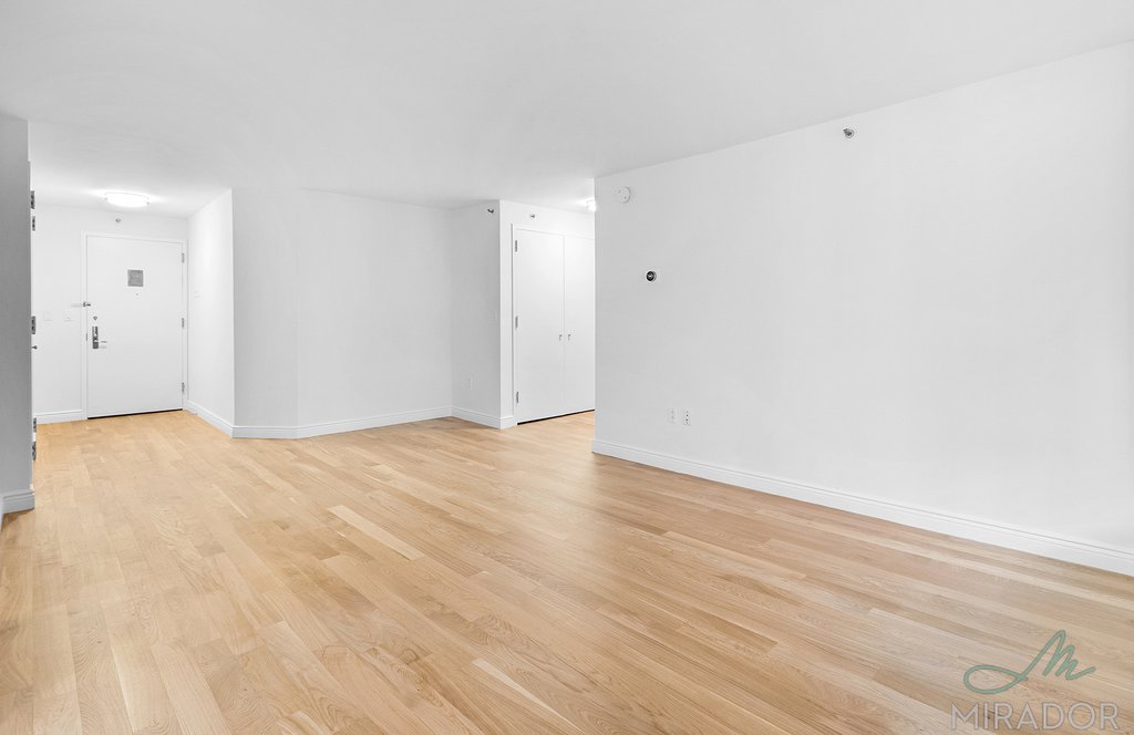 60 W 23rd Street 815 Property Photo 4
