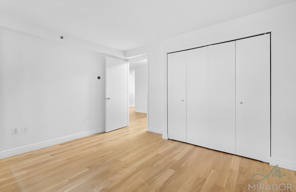 60 W 23rd Street 815 Property Photo 12