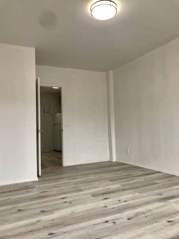 87 Clinton Street 17b Property Photo 11