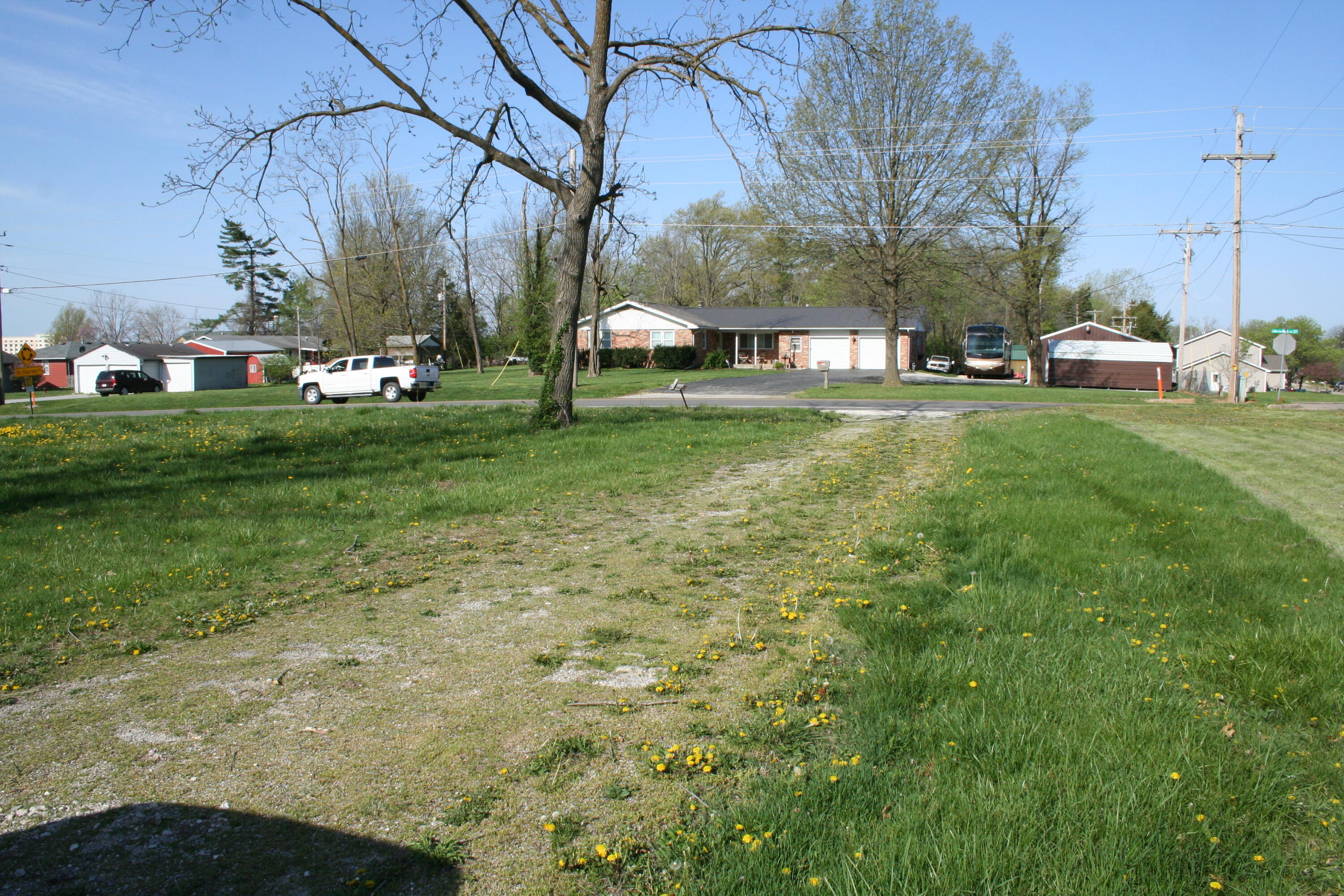 1312 N Lake Of The Wood Property Photo 5
