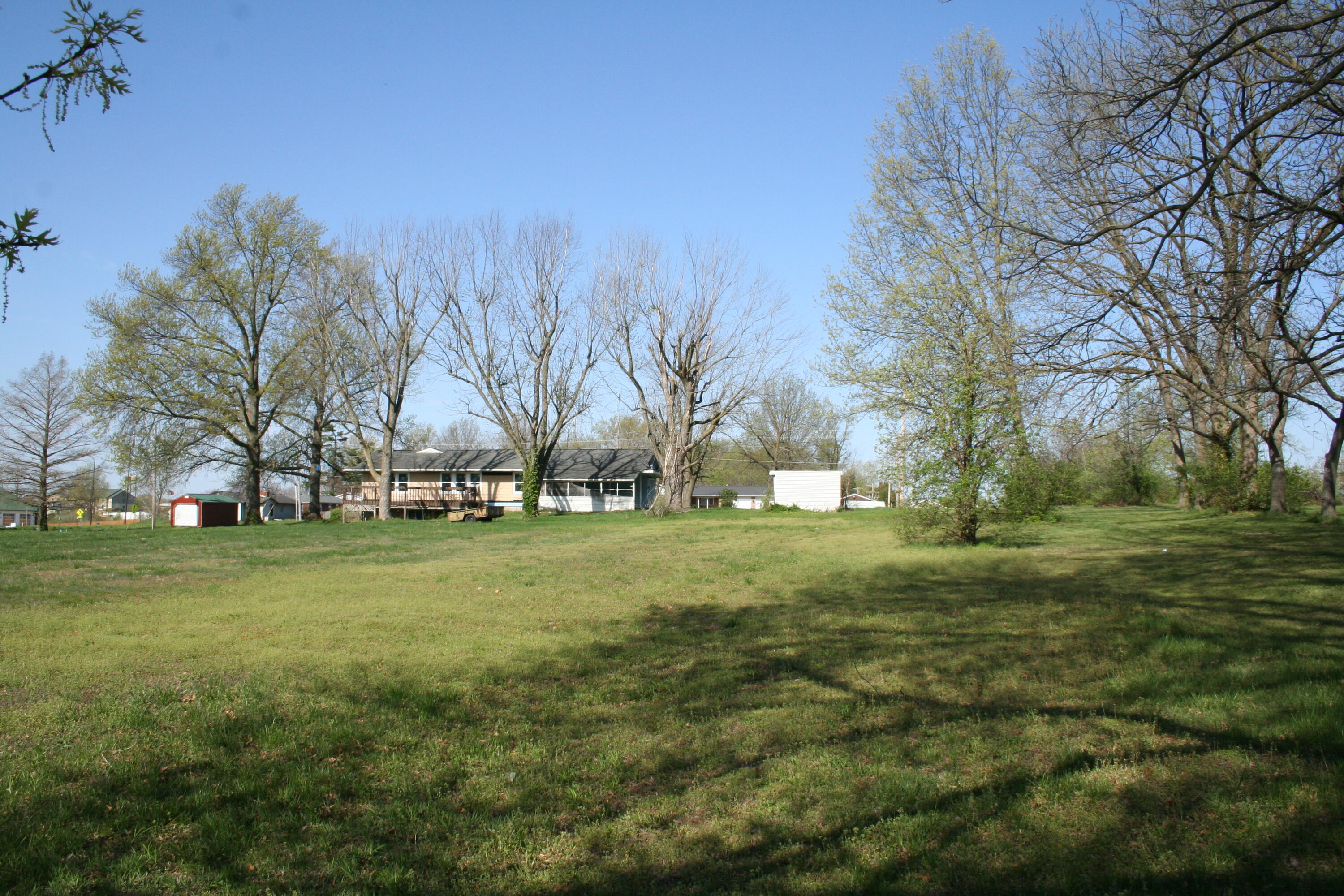 1312 N Lake Of The Wood Rd Property Photo 10