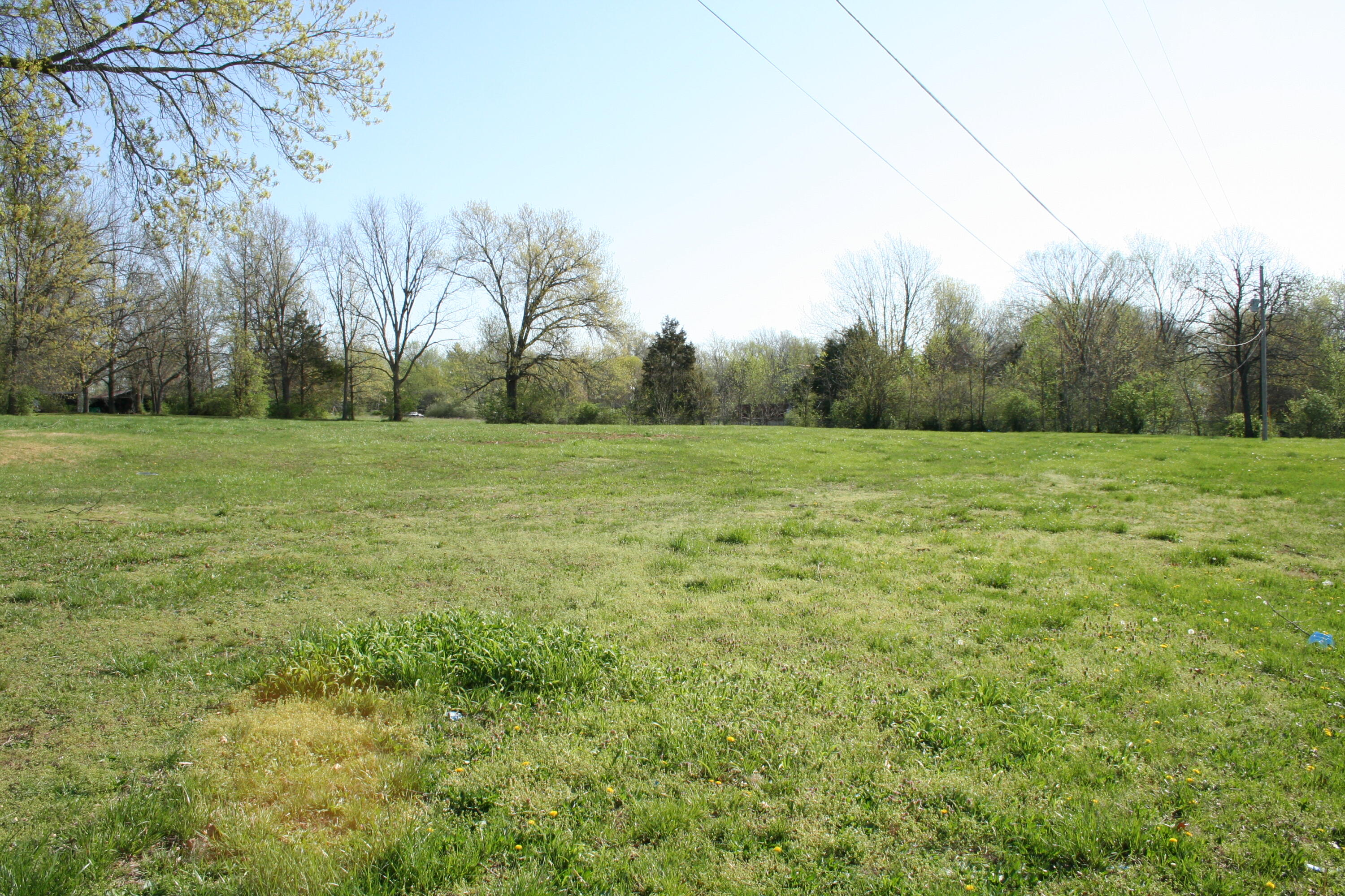 6003 E St Charles Rd Property Photo 1