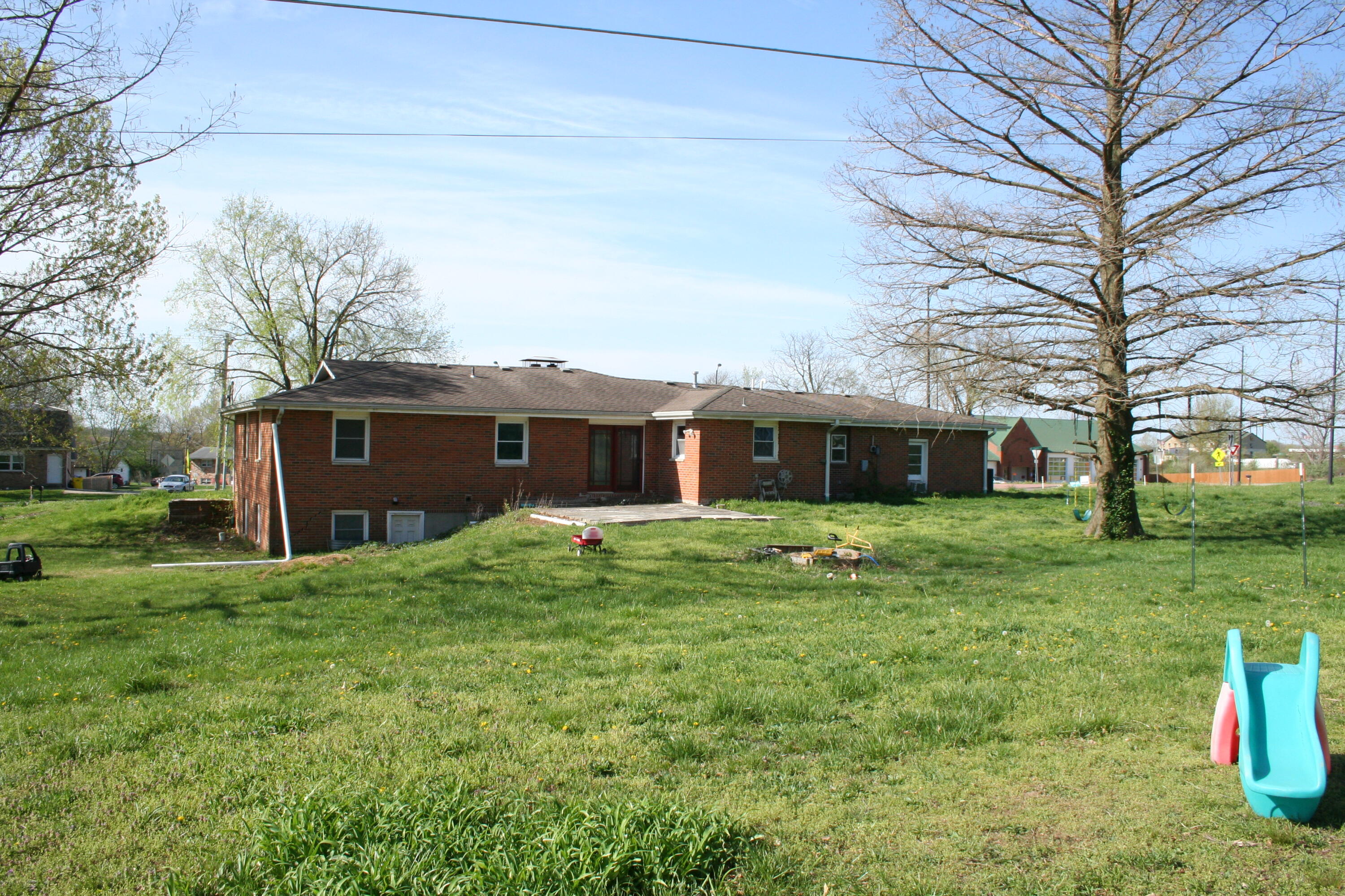 6003 E St Charles Rd Property Photo 2