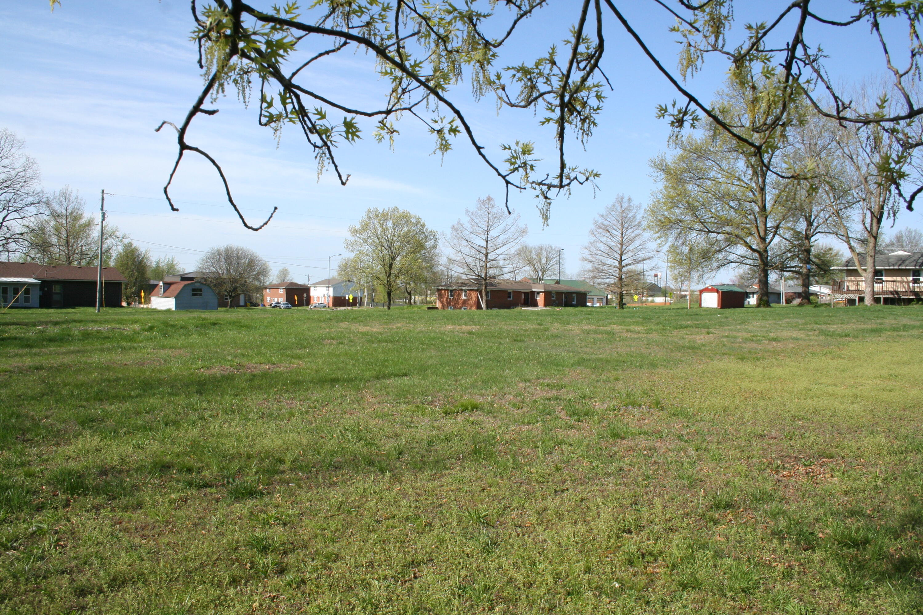 6003 E St Charles Rd Property Photo 8