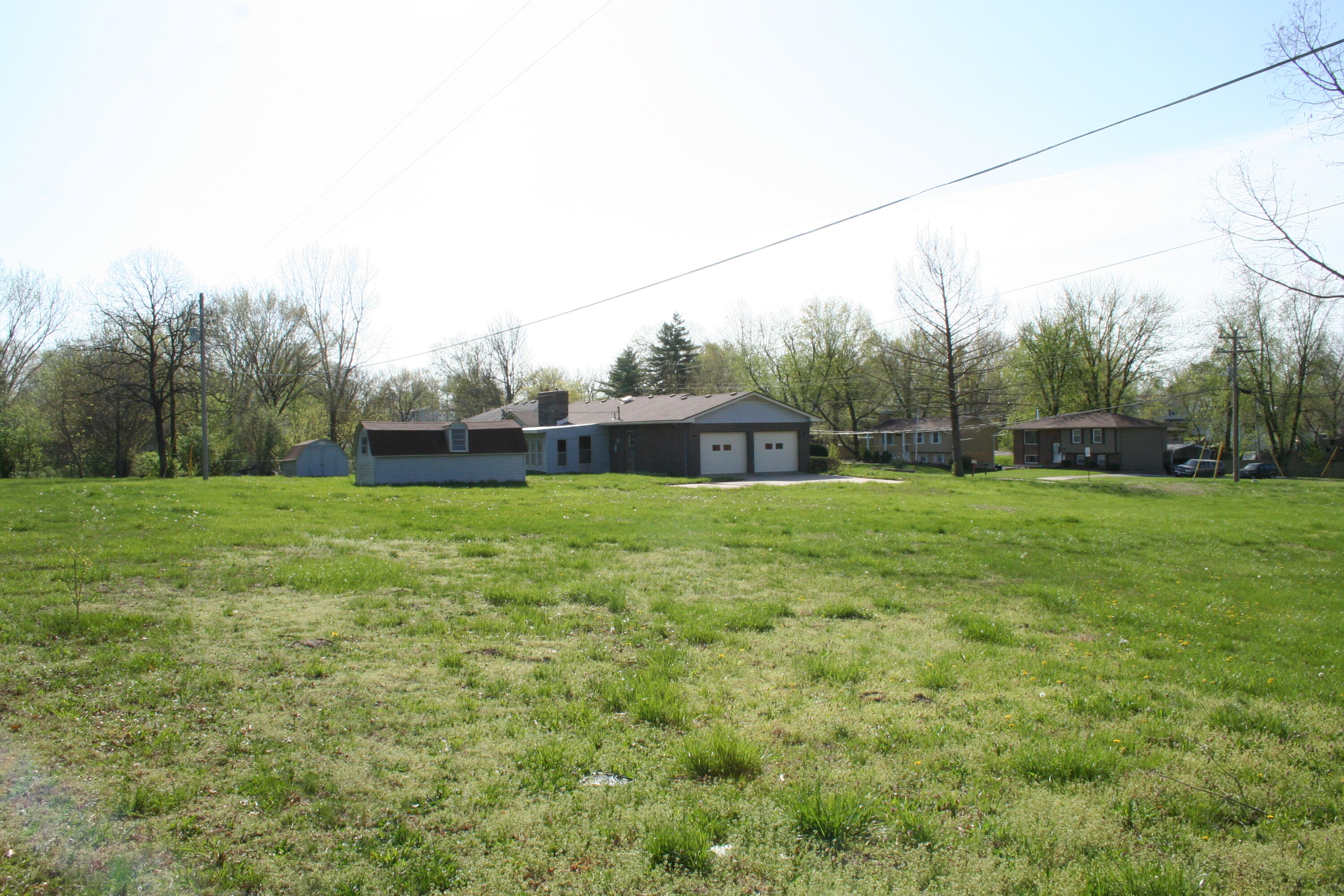 6003 E St Charles Property Photo 5
