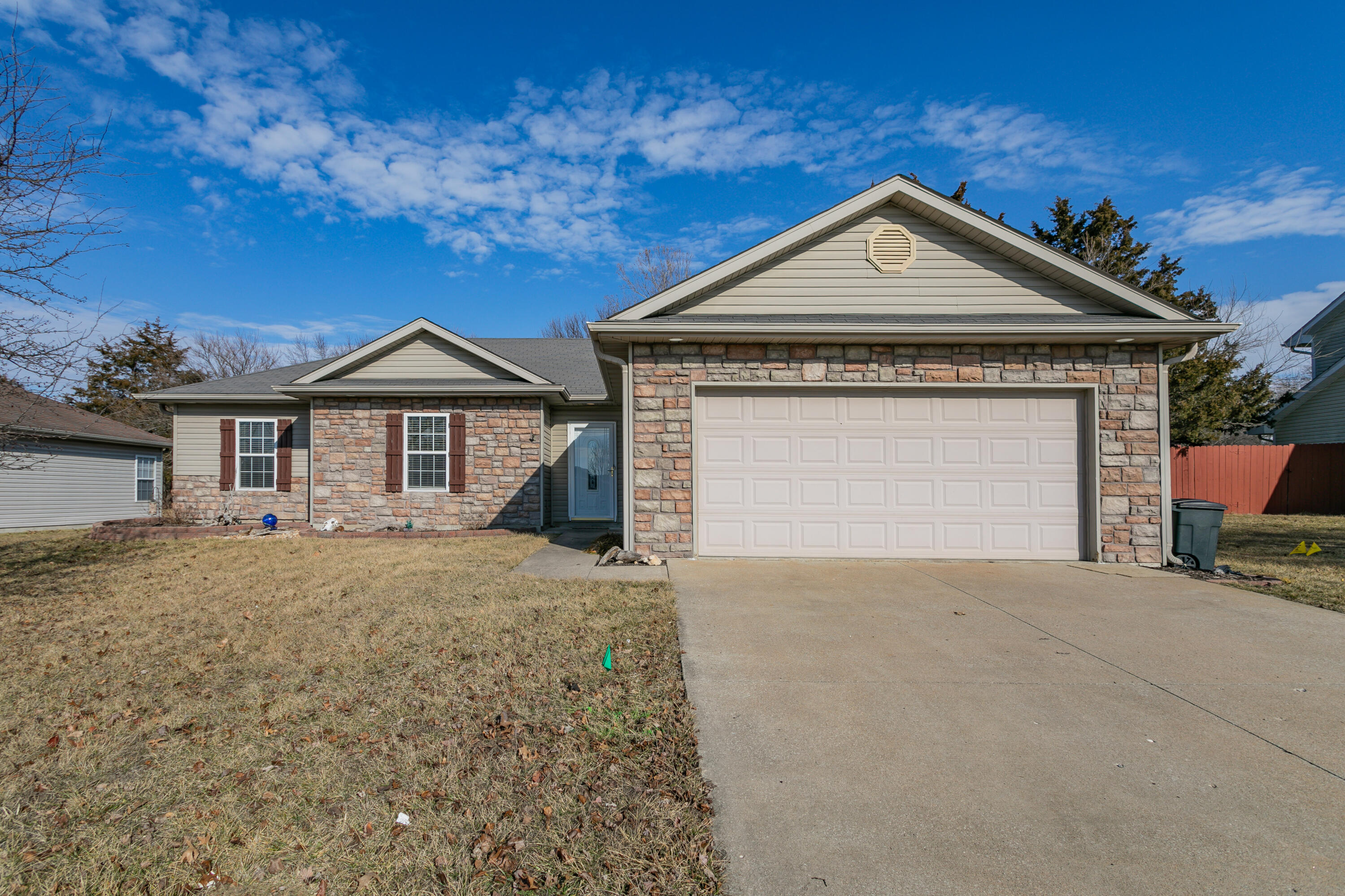 2605 E DANCING WILLOW DR Property Photo 1