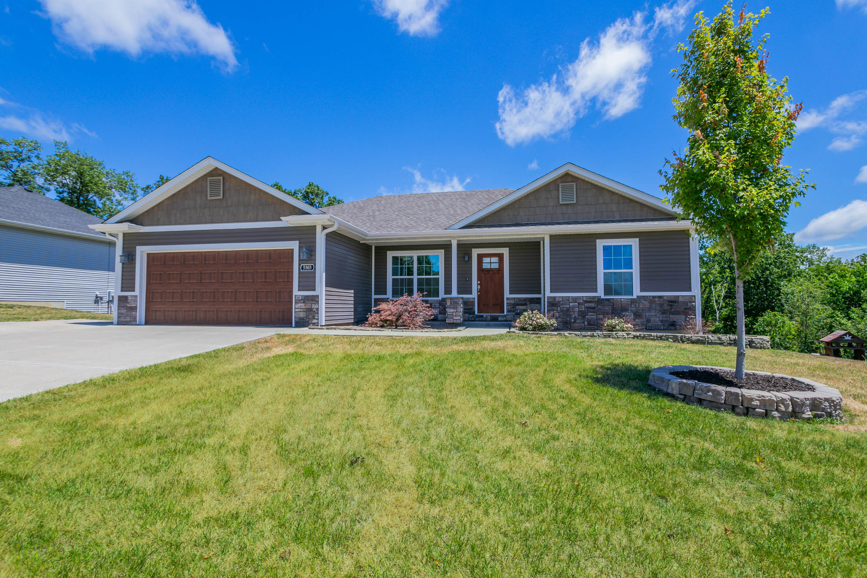 5303 GASCONADE DR Property Photo 1