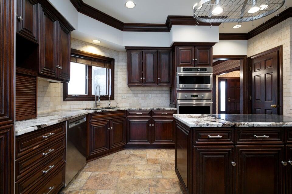 841 S Route Uu Property Photo 8