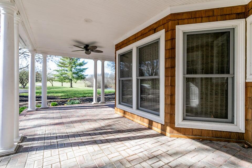 841 S Route Uu Property Photo 33
