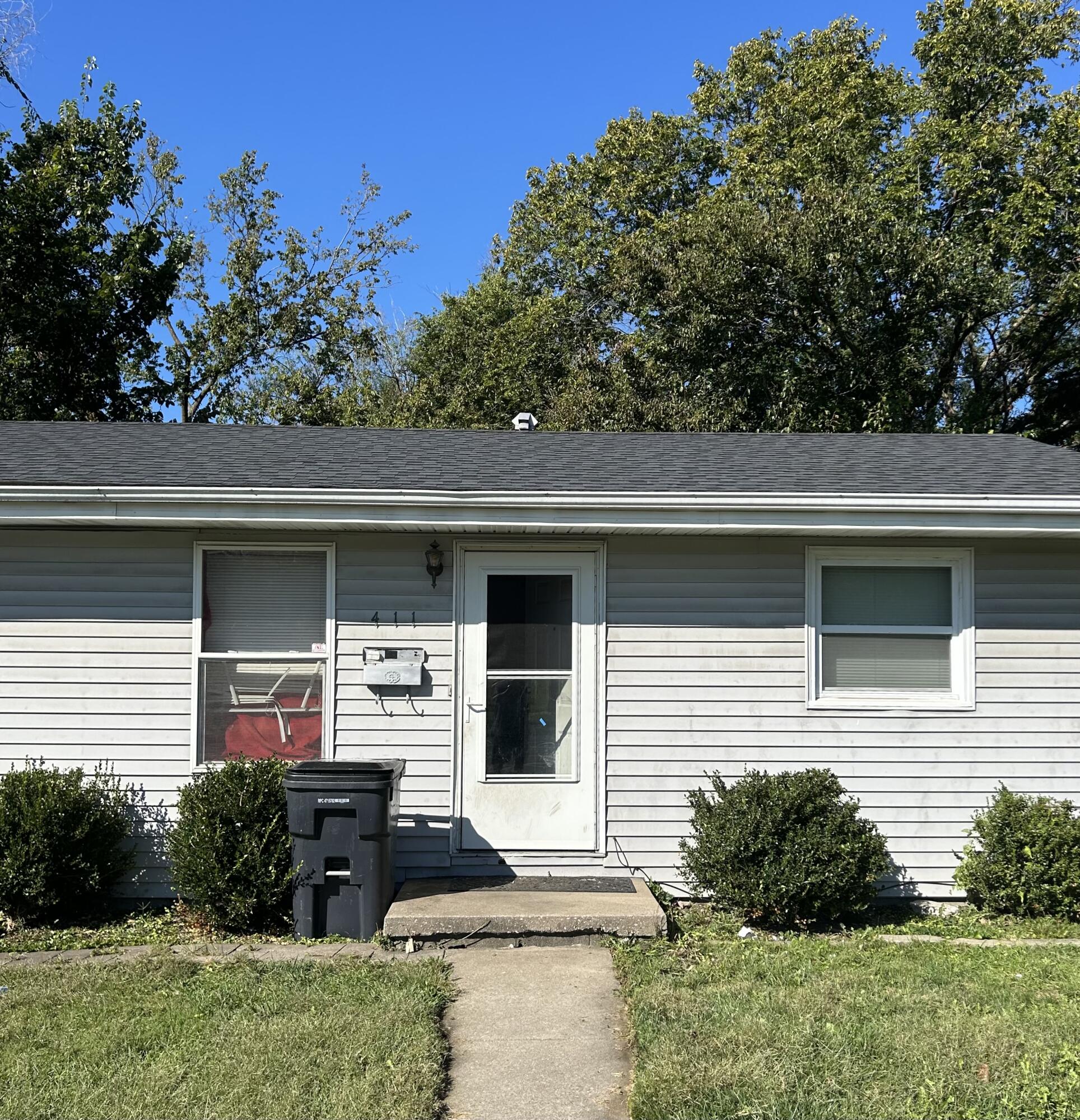 411 N Providence Rd Property Photo 2