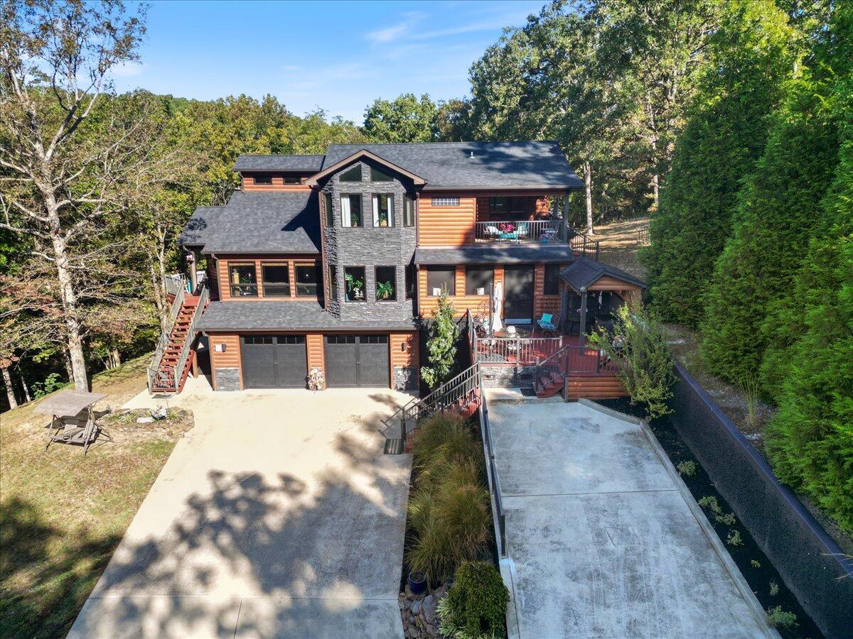 141 Rocksalot Dr Property Photo 1