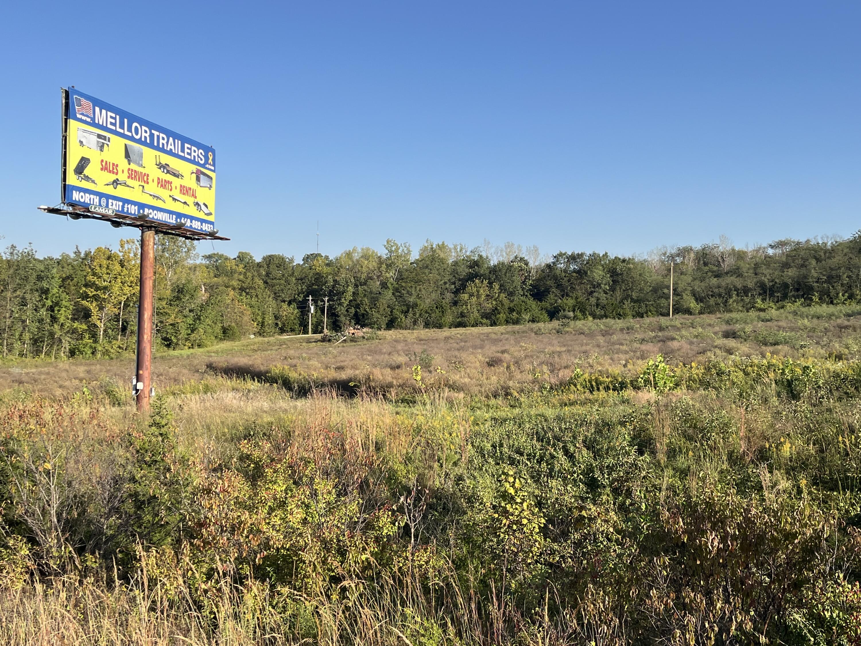 AMERICANA Property Photo 1