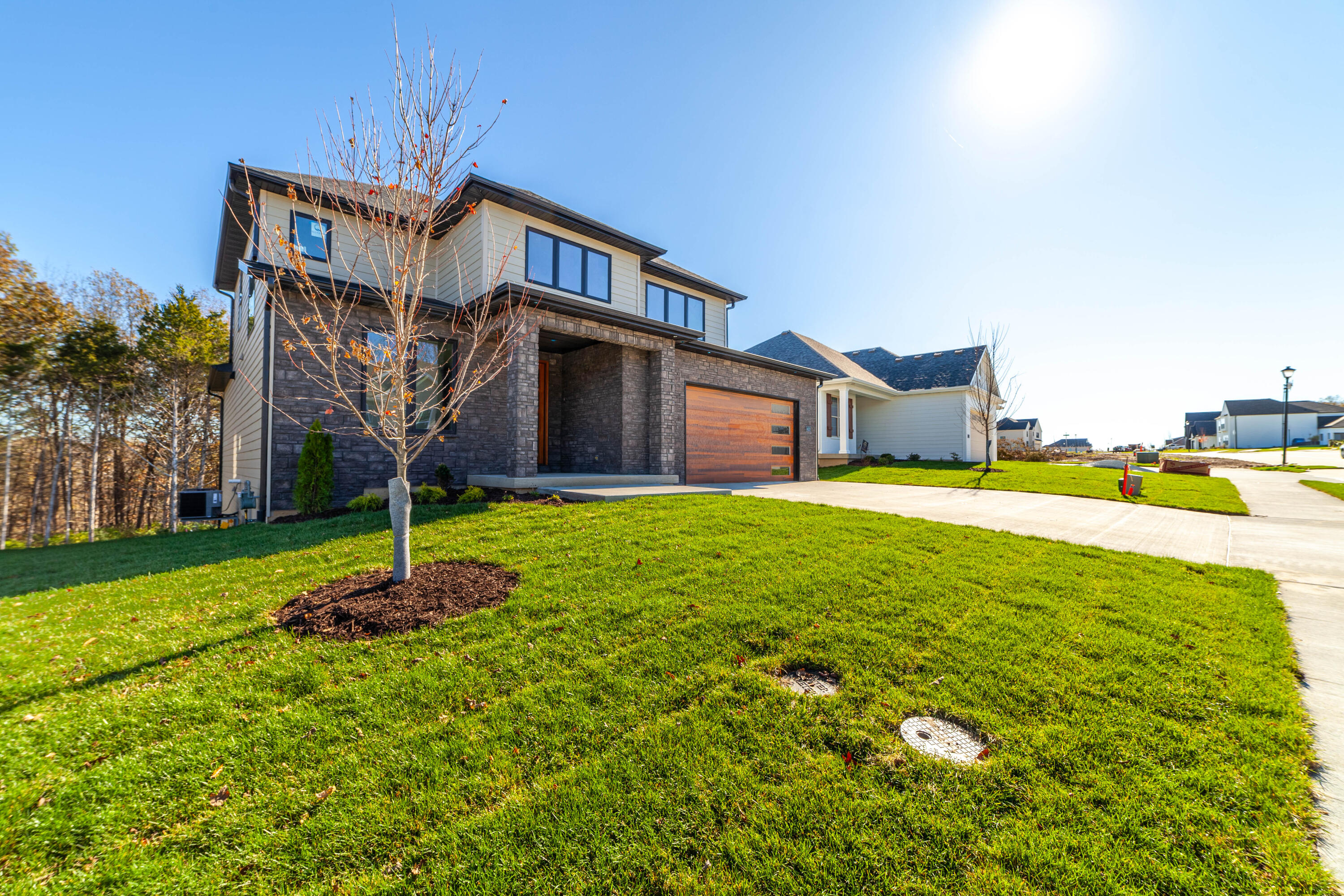4820 WHISPER CT