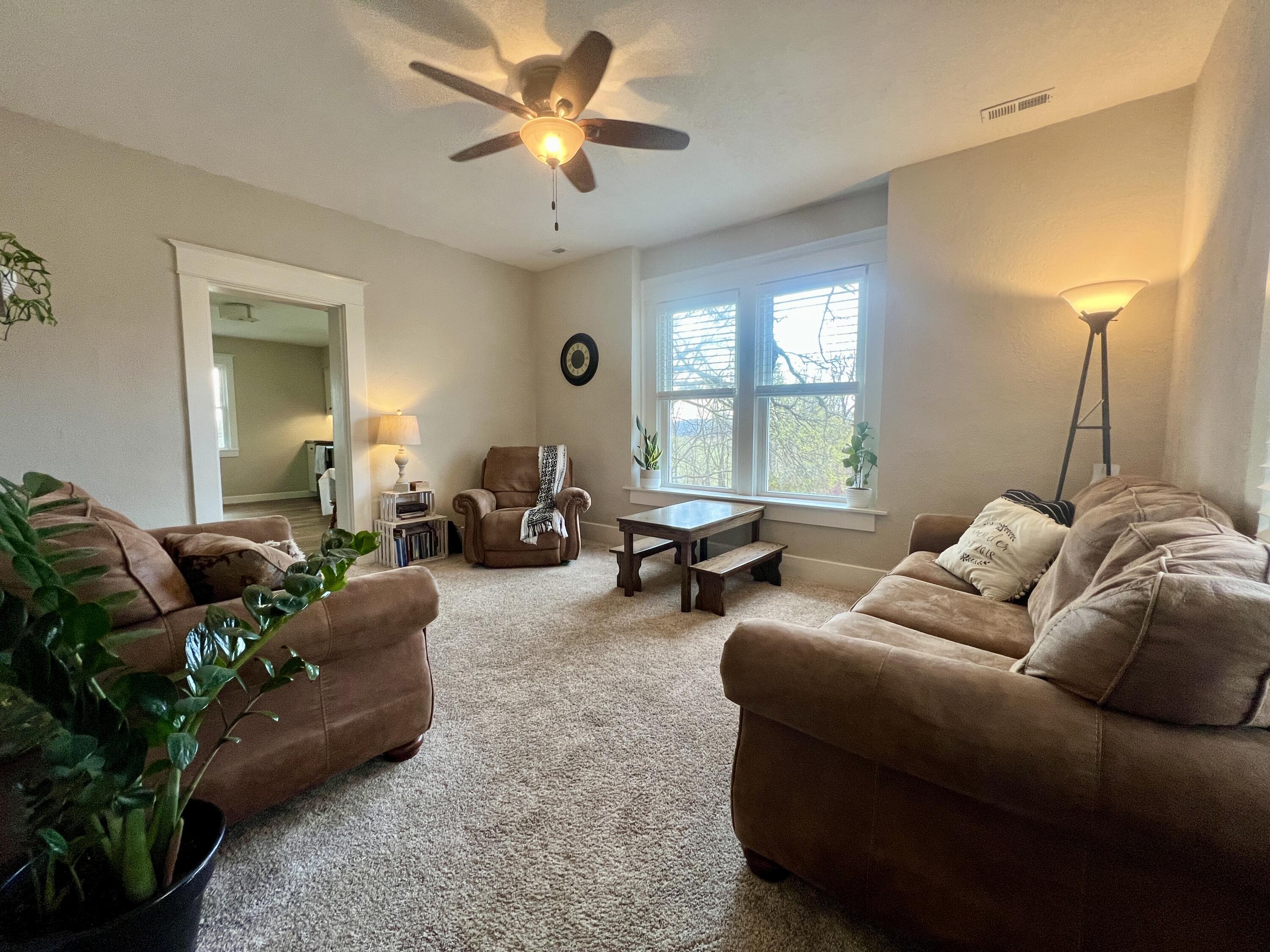 1004 Santa Fe Trail Property Photo 6