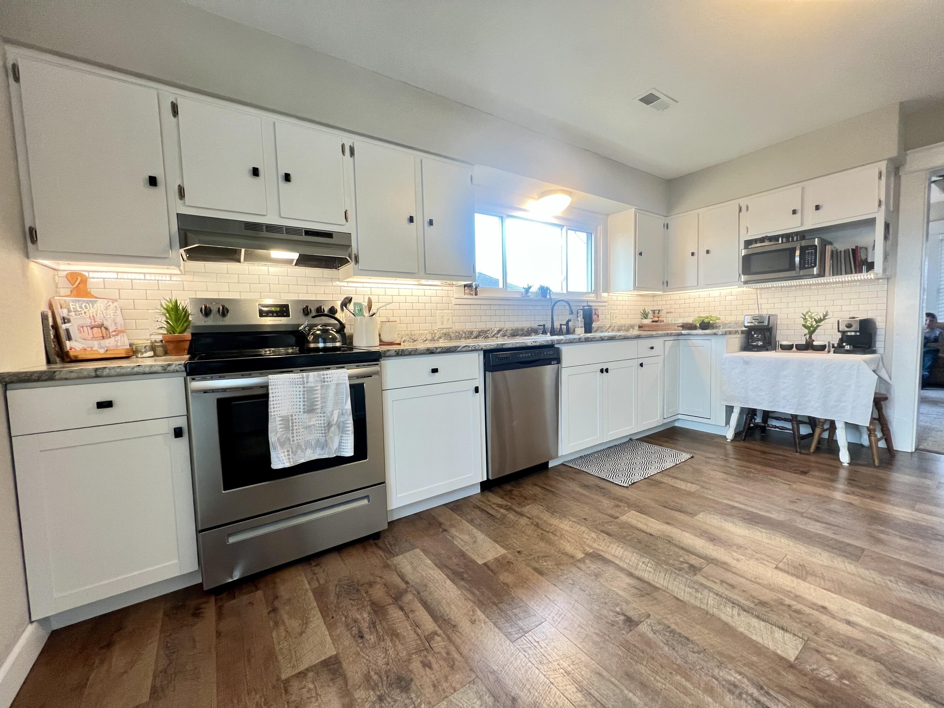 1004 Santa Fe Trail Property Photo 10