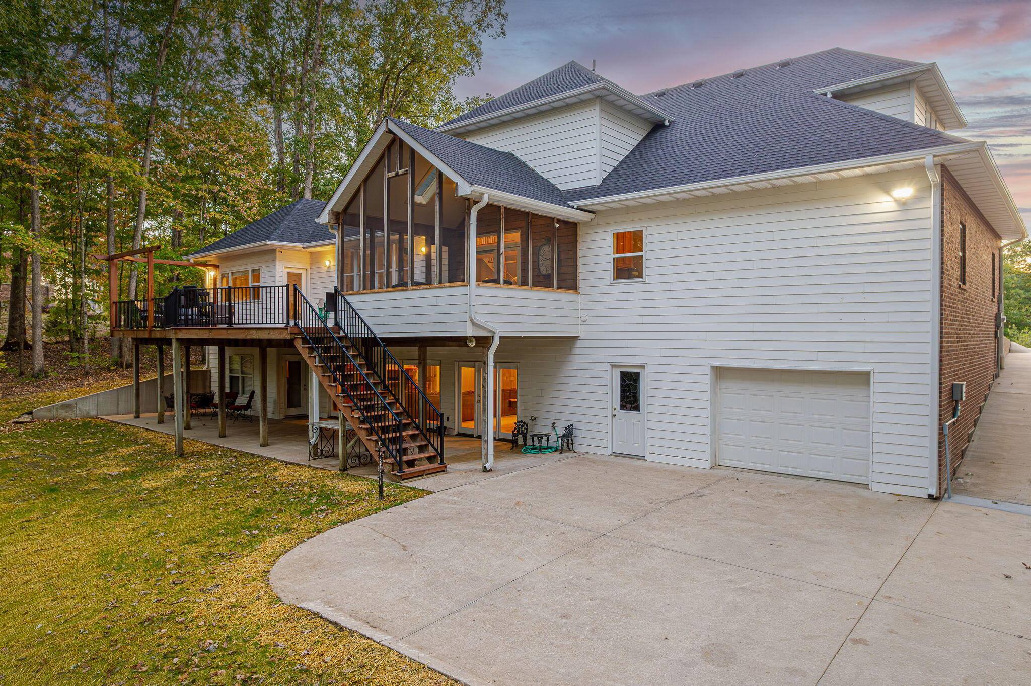 4345 E Ravens Ridge Dr Property Photo 4