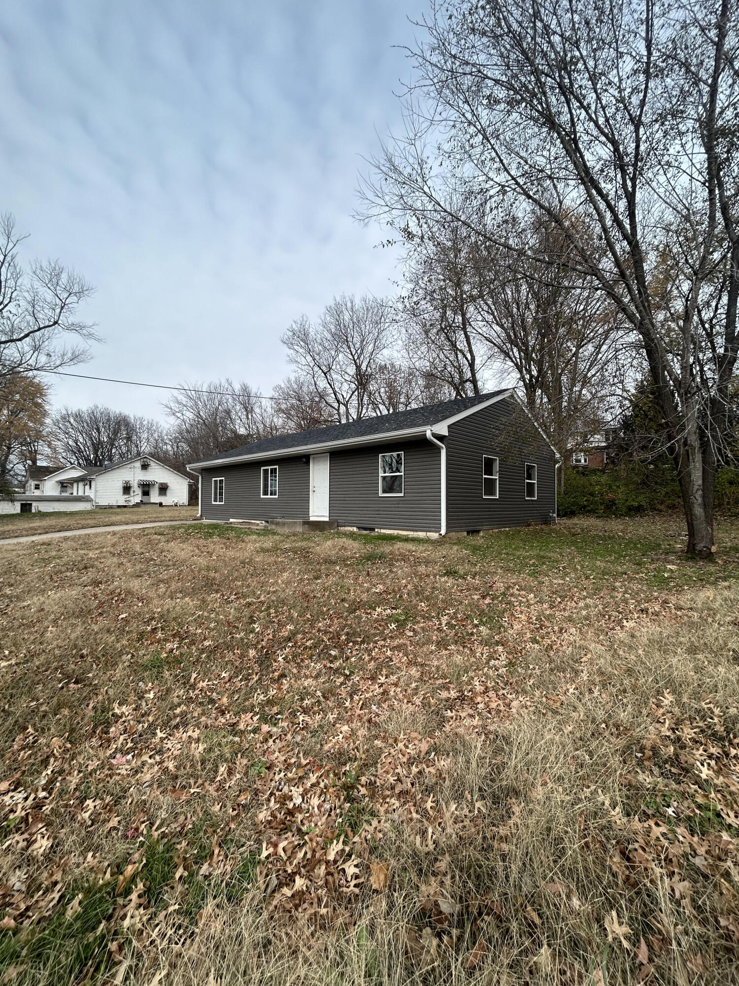 415 N Howard St Property Photo 3