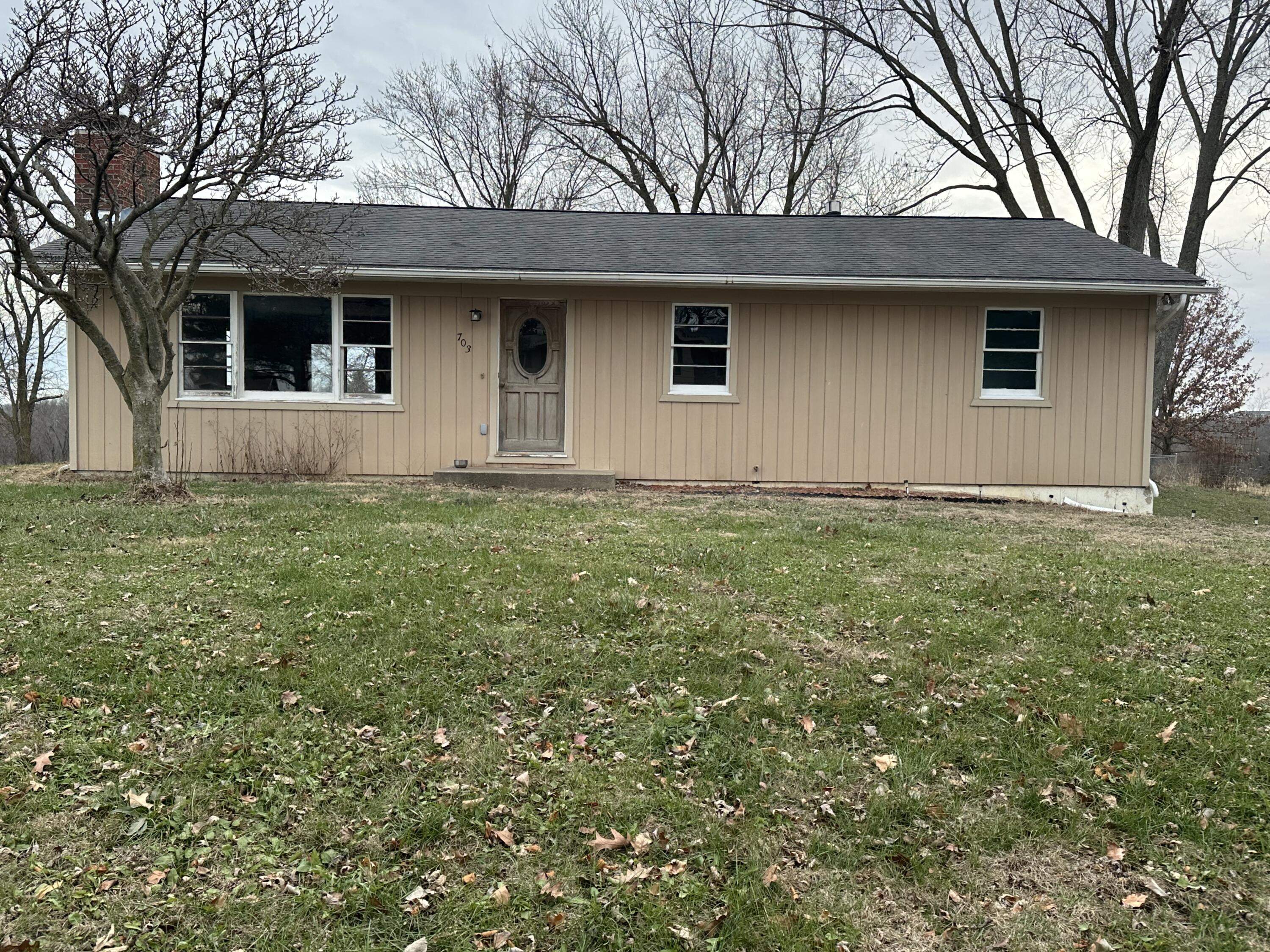 703 Reynolds Property Photo 1