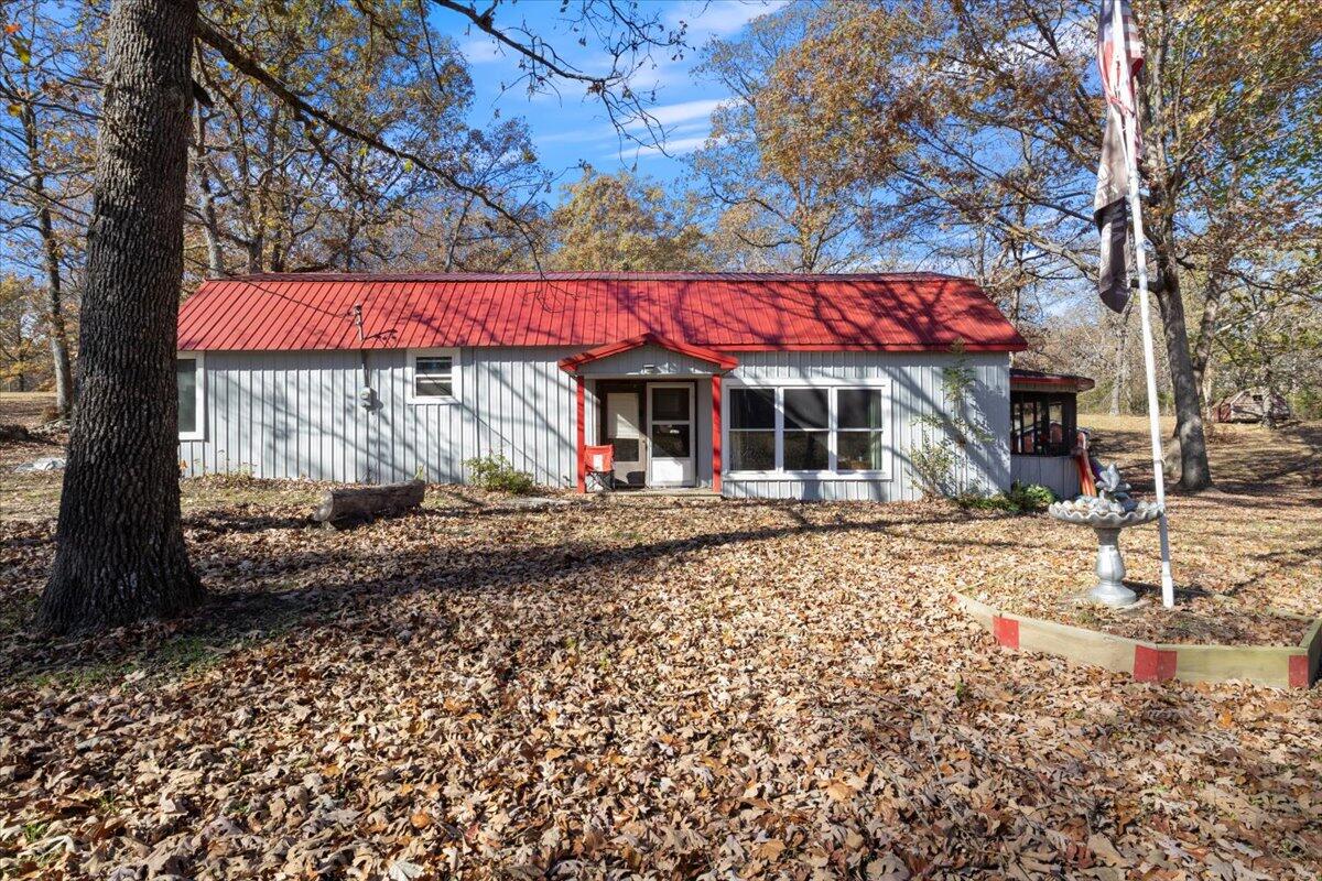 2203 N STATE HWY 7