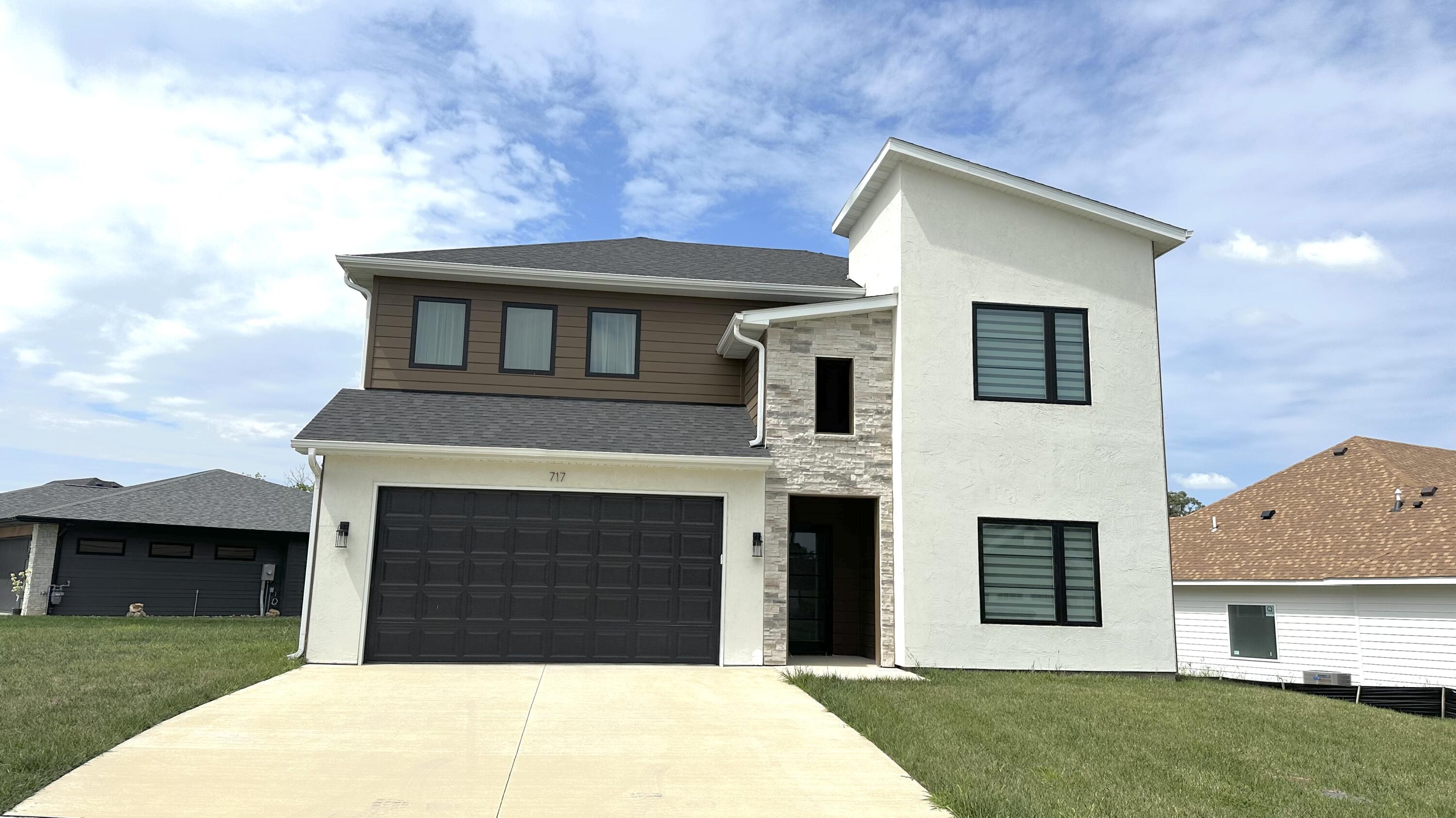 717 Angels Rest Way Property Photo 1