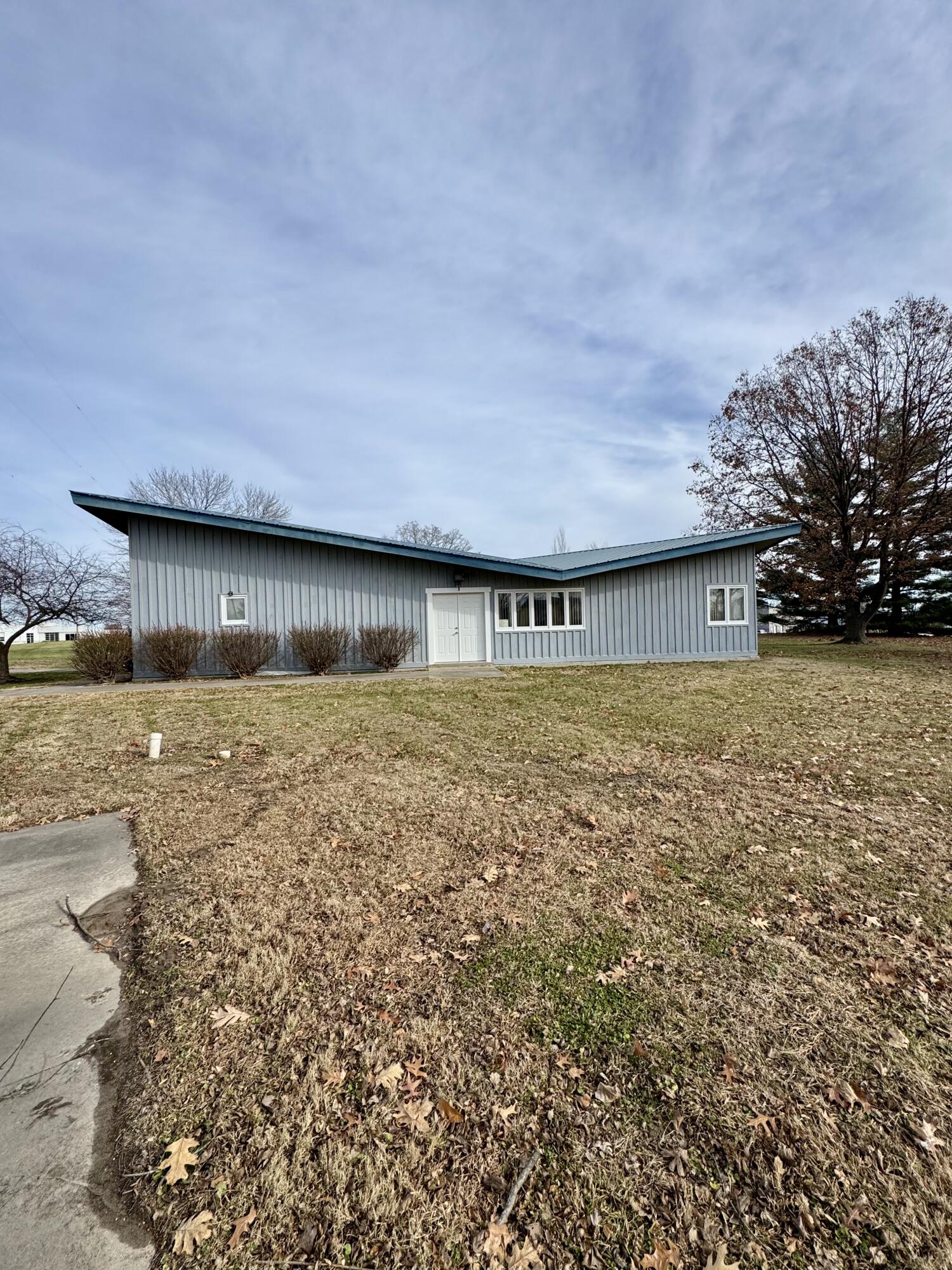 1610 Radio Hill Rd Property Photo 1