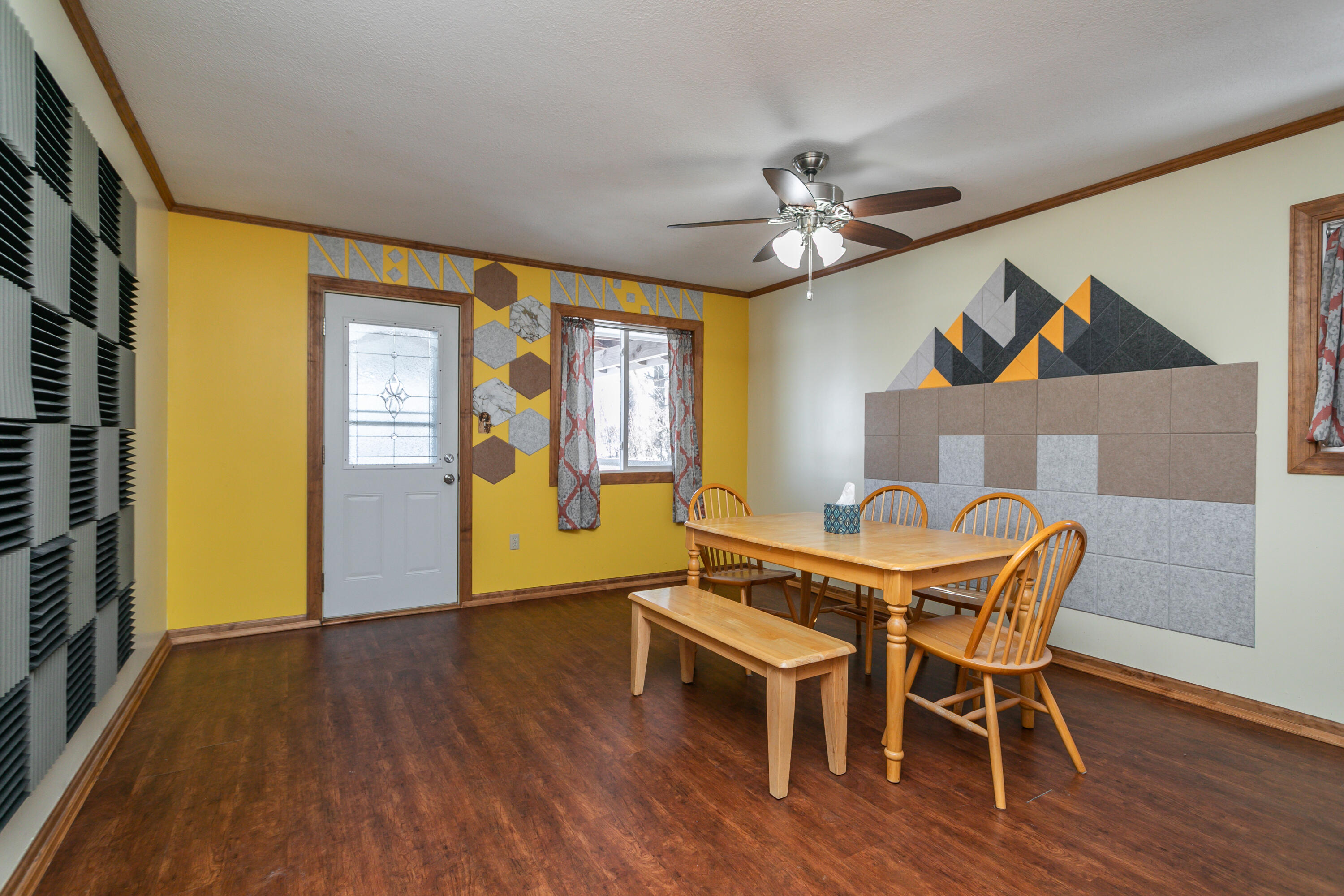 502 4th St Property Photo 16