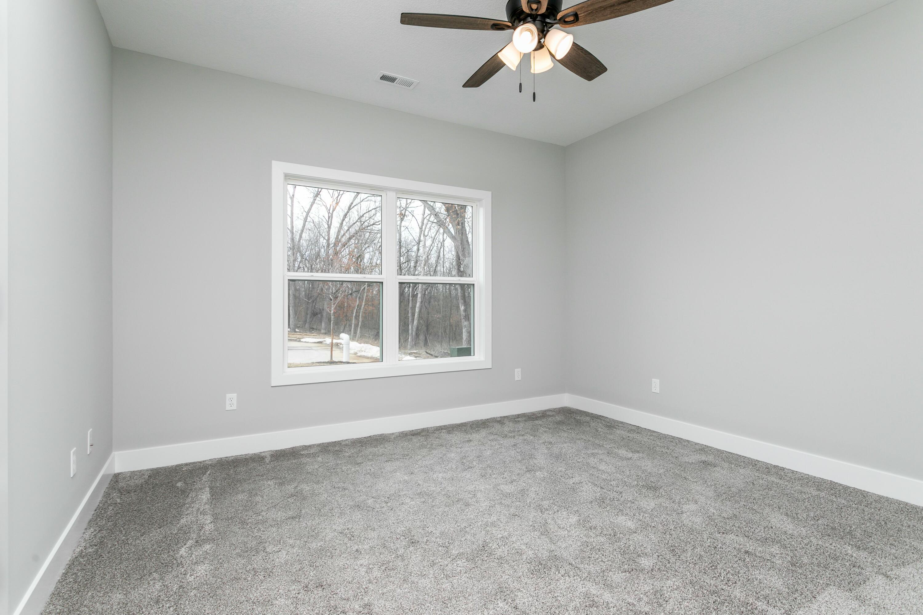 700 Sagemoor Dr Property Photo 24