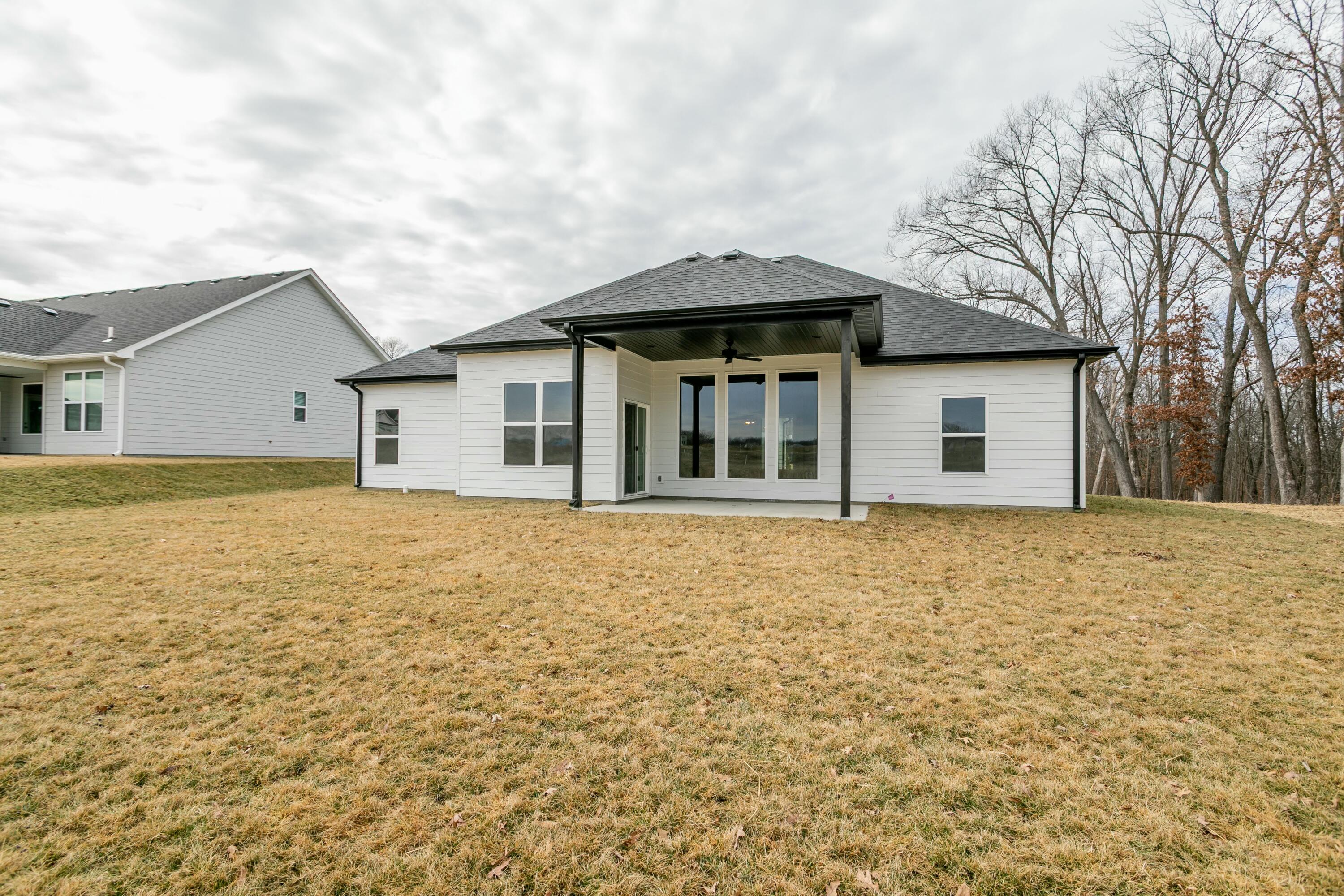 700 Sagemoor Dr Property Photo 27