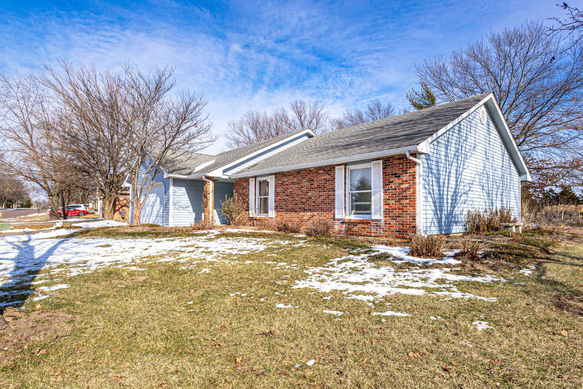 5104 Glencairn Dr Property Photo 1