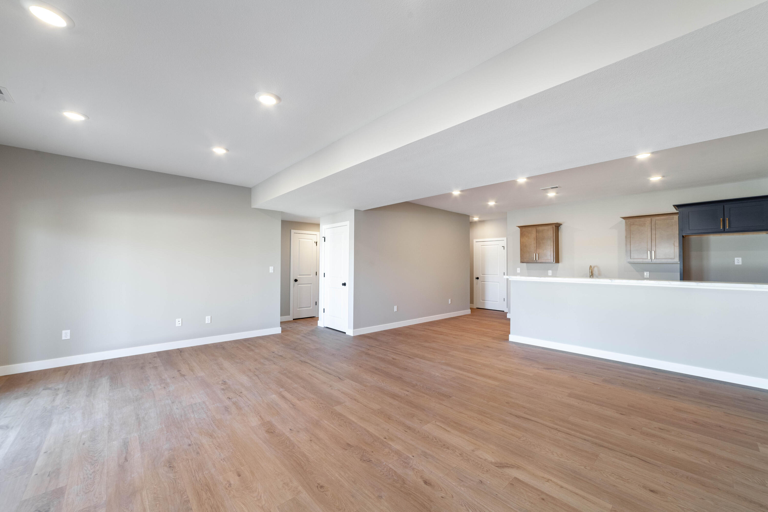 6051 Tamarack Dr Property Photo 27