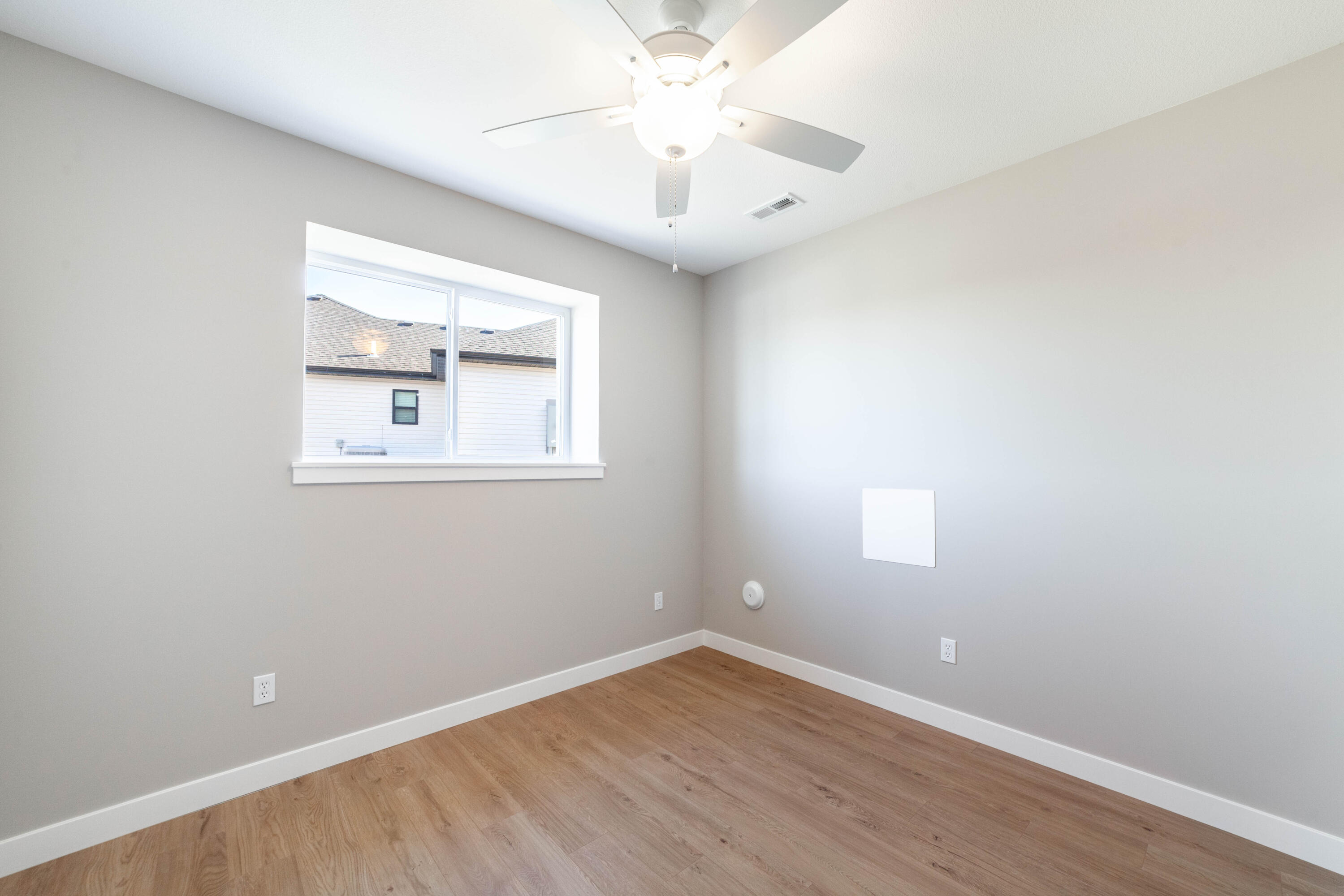 6051 Tamarack Dr Property Photo 32