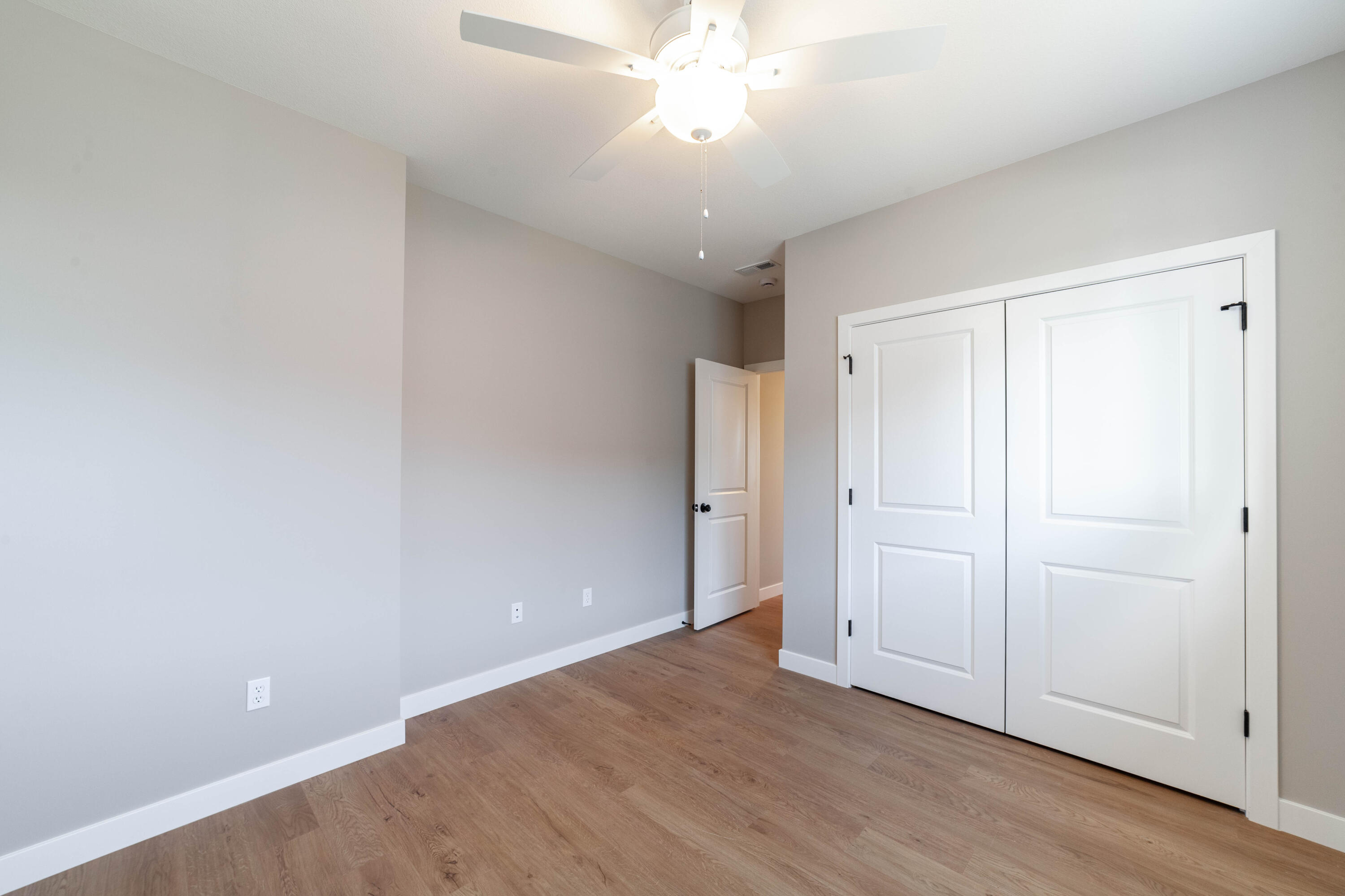 6051 Tamarack Dr Property Photo 33